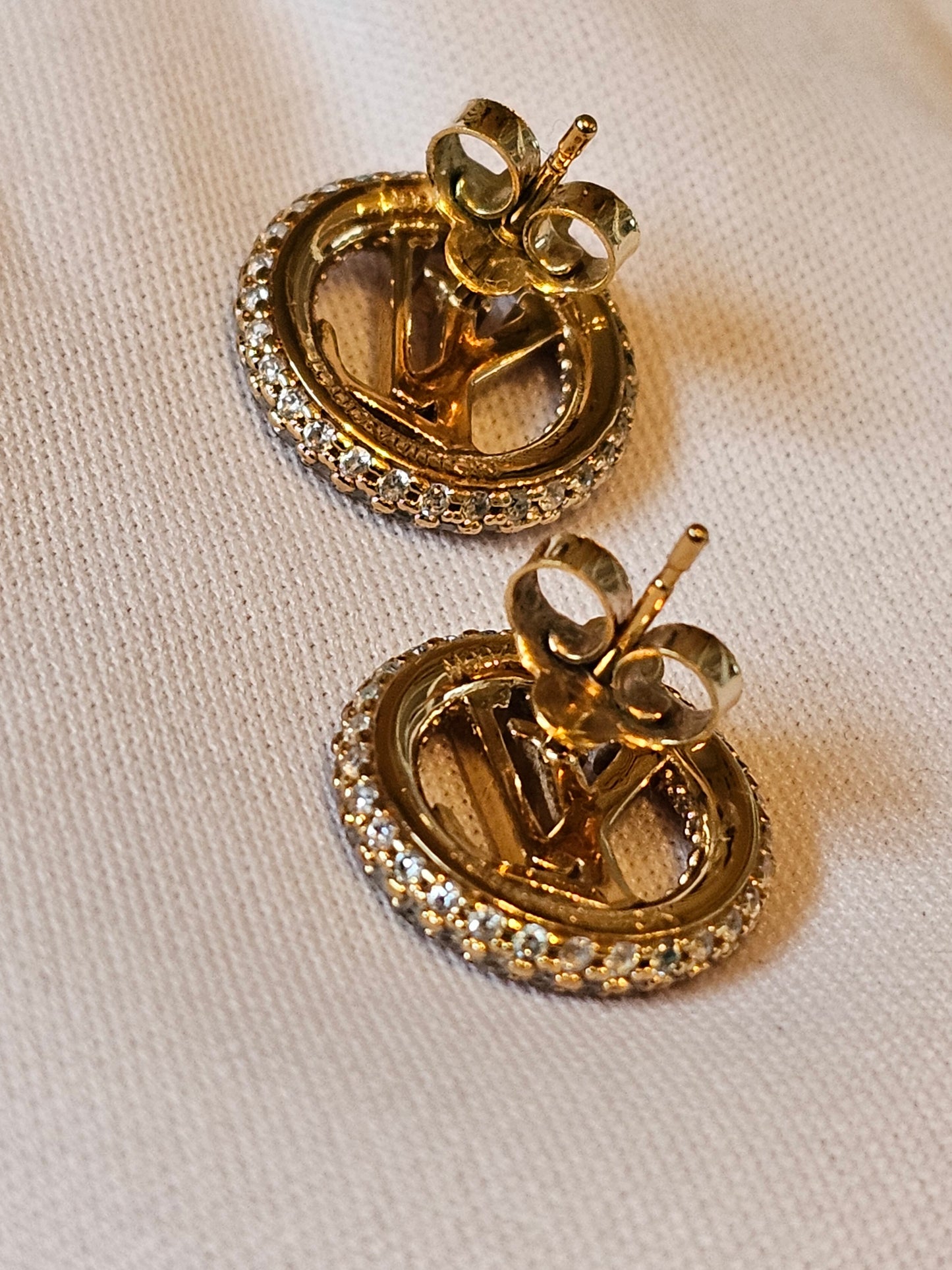 M00757 - Louis Vuitton earrings, Louise by night in golden.