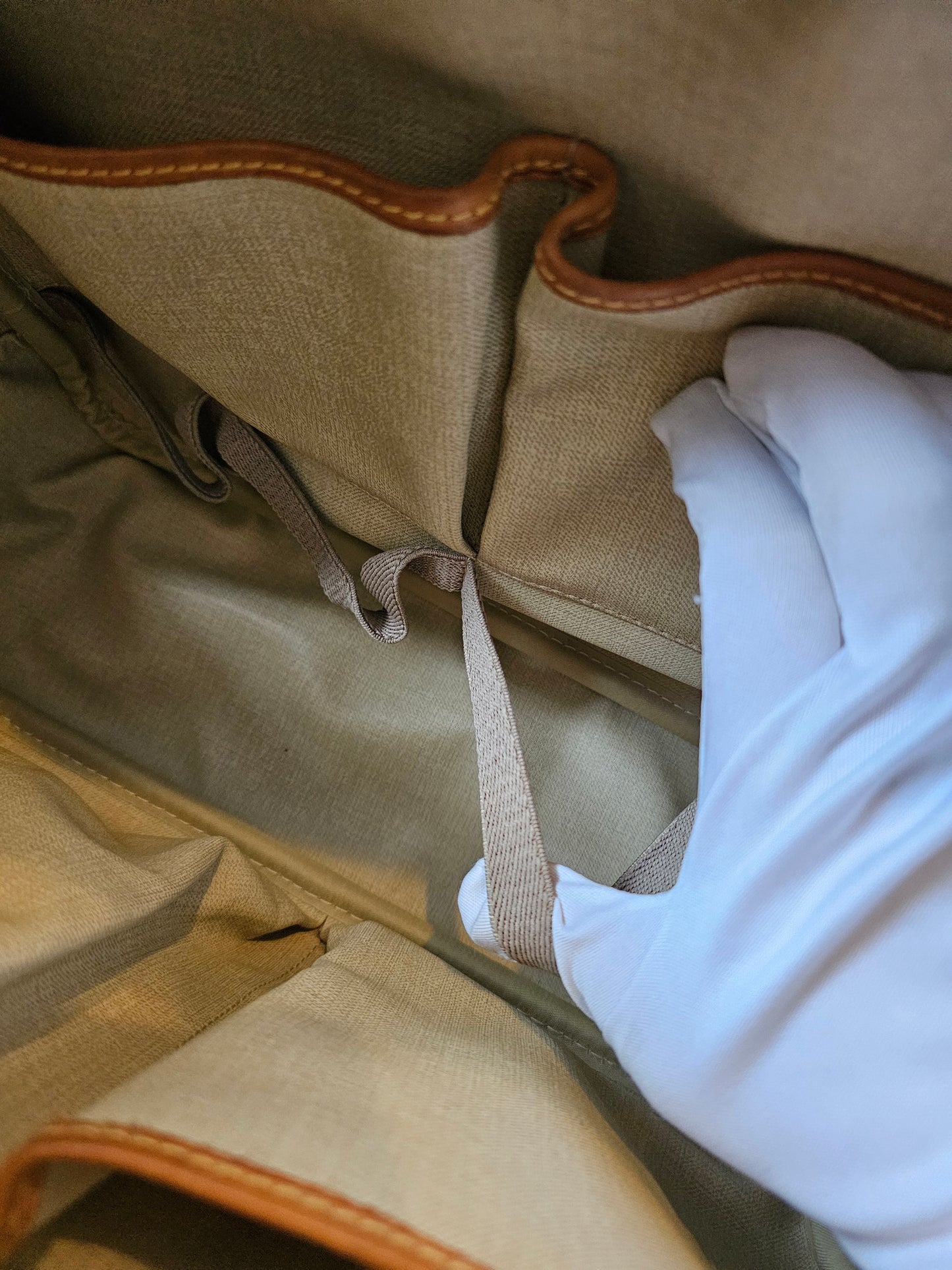 M47270 - Louis Vuitton Deauville bag i monogram kanvas.