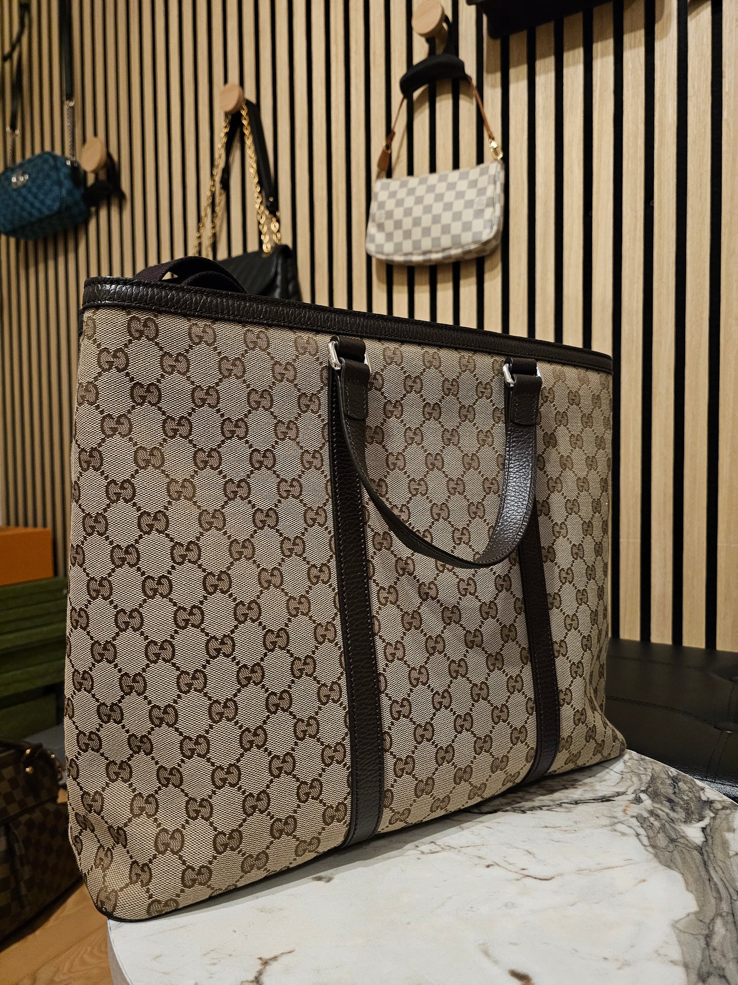 449169- Gucci tote bag, supreme GG kanvas.