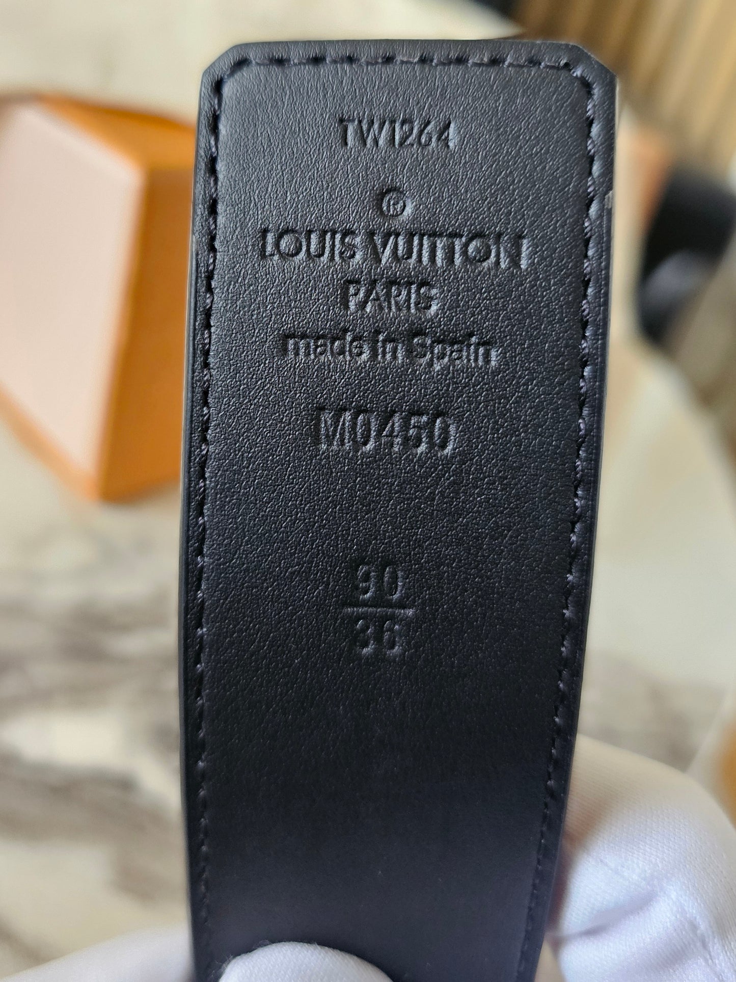 M0450- Louis Vuitton reversible belt, black - Monogram eclipse kanvas.