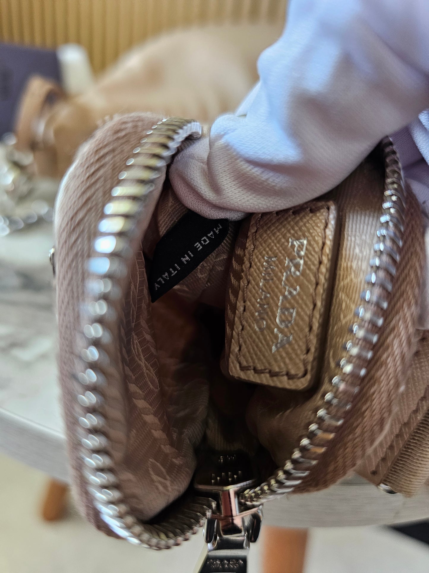 Prada Re-Edition 2005, Nylon - Beige.