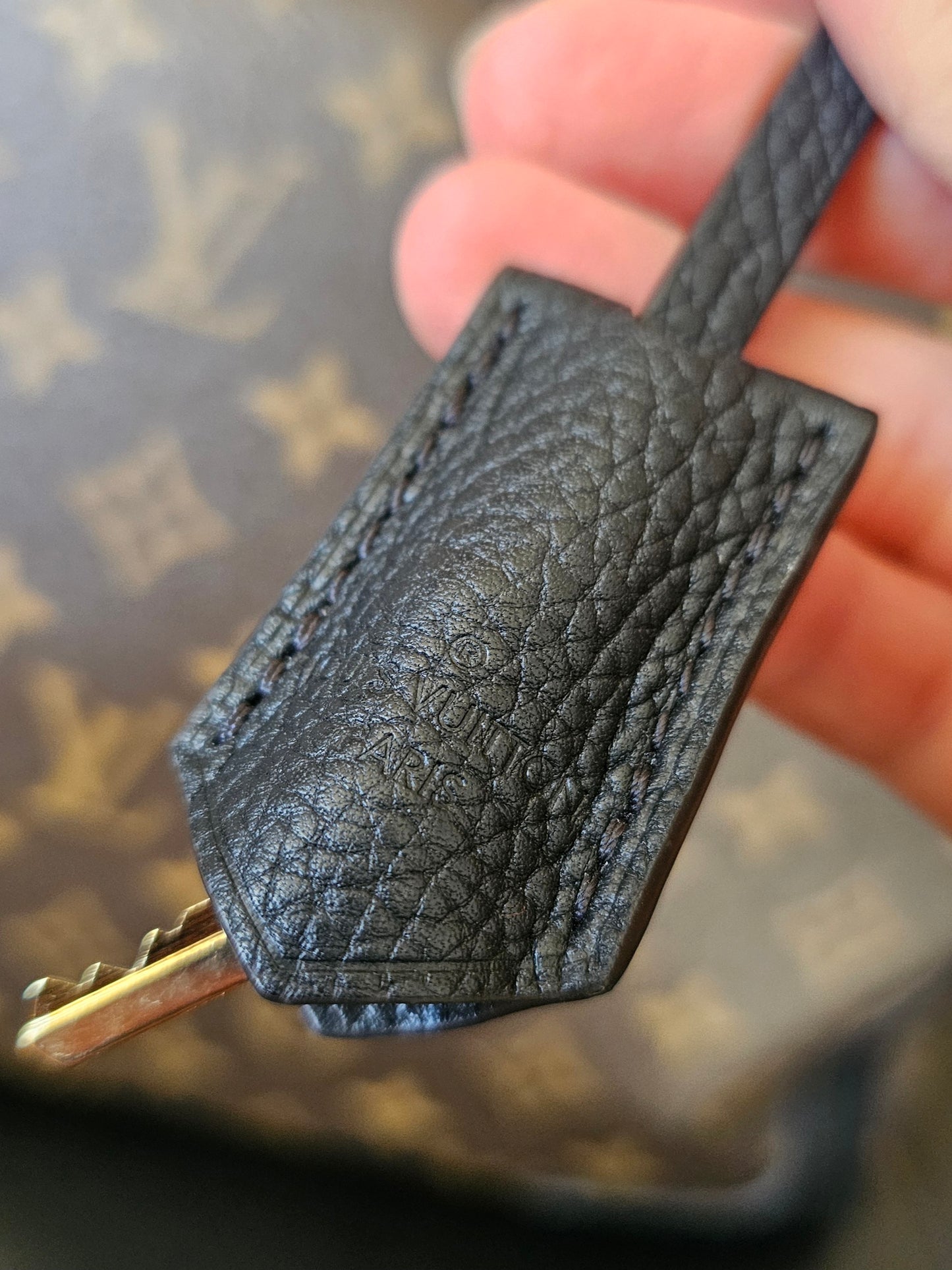 M51192 - Louis Vuitton Estrela MM, monogram kanvas - Black.