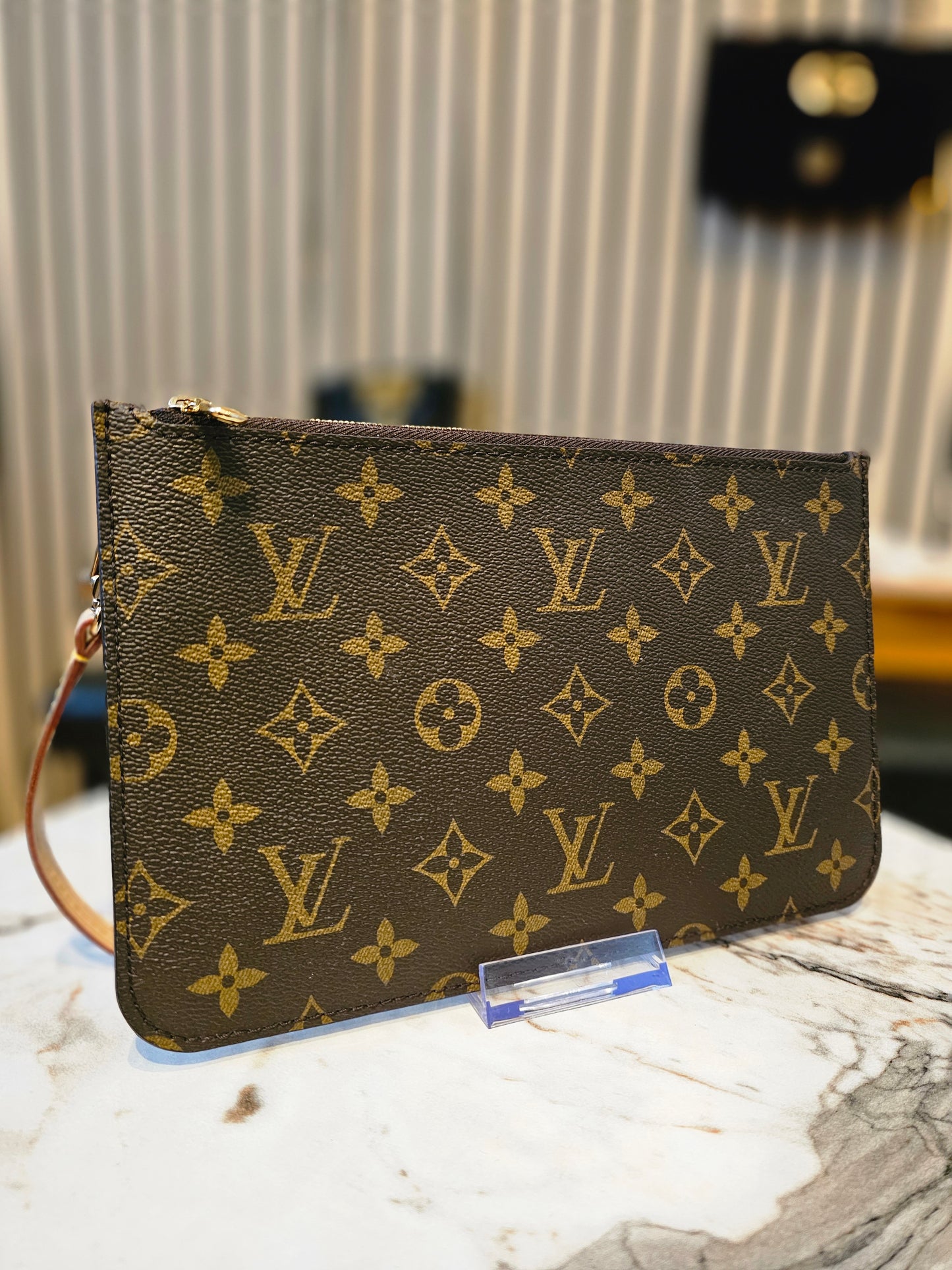 Neverfull Clutch I monogram kanvas - MM size.
