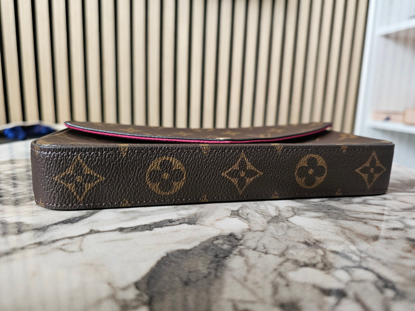Felicie pochette i monogram kanvas.