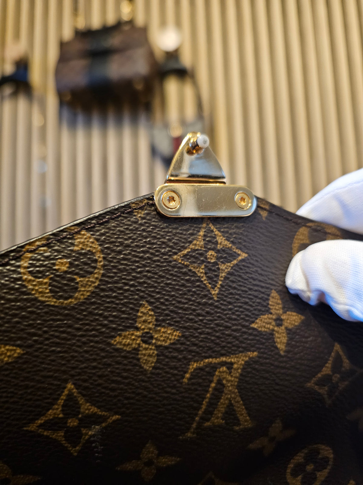 M44875 - Louis Vuitton bag, pochette Métis, monogram kanvas.