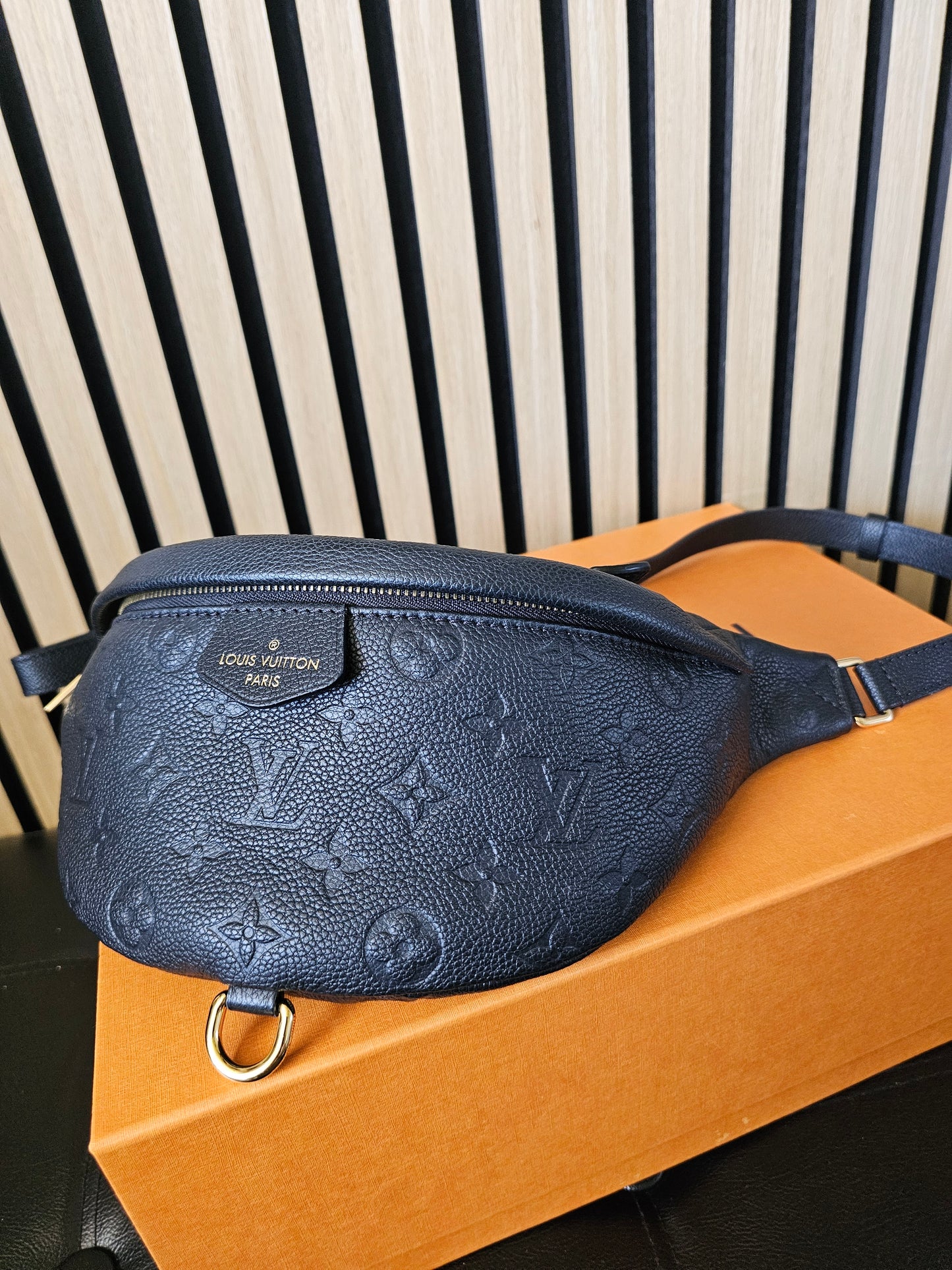 M44812- Louis Vuitton Bumbag in Monogram, black empreinte leather.