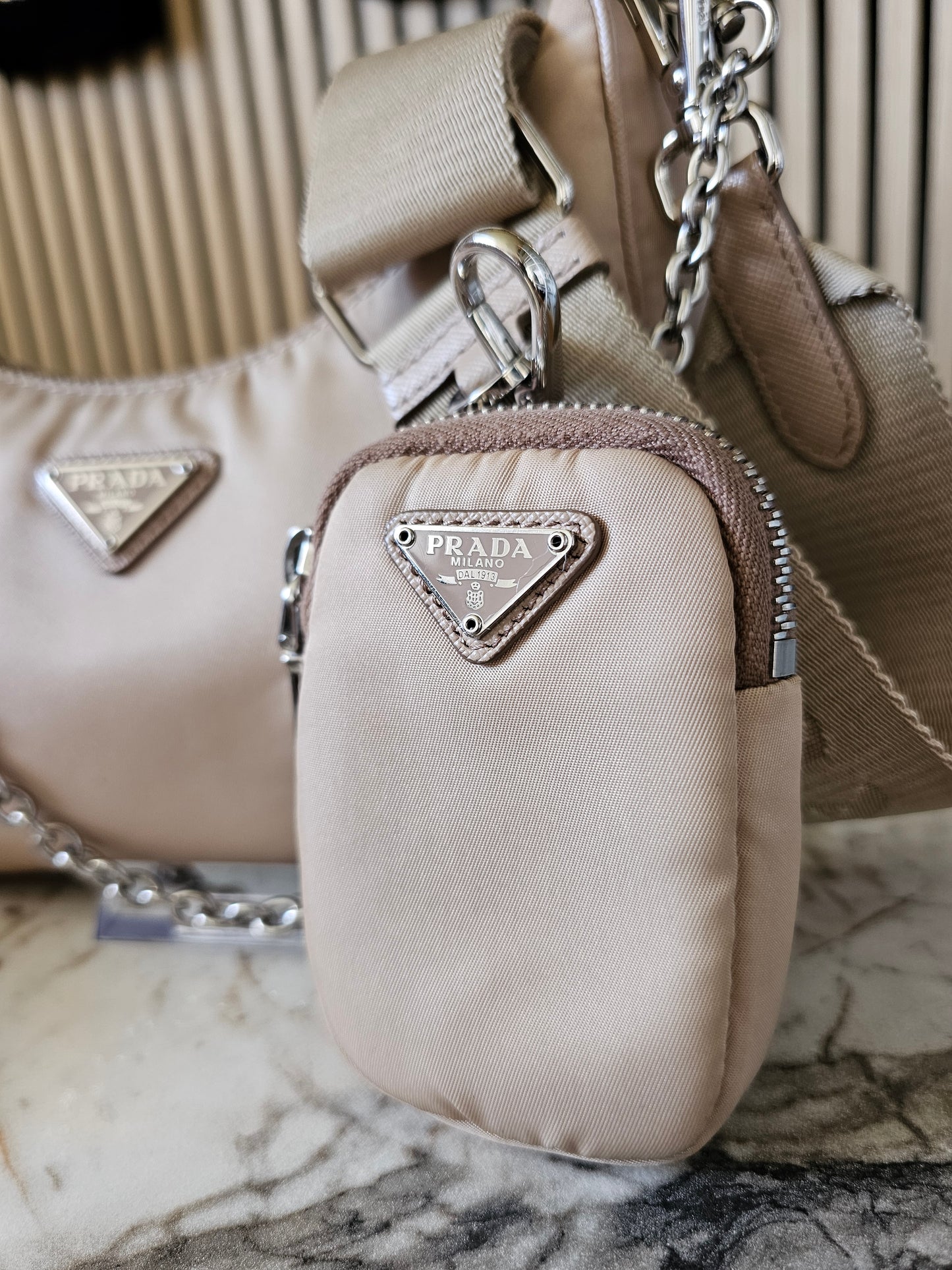 Prada Re-Edition 2005, Nylon - Beige.