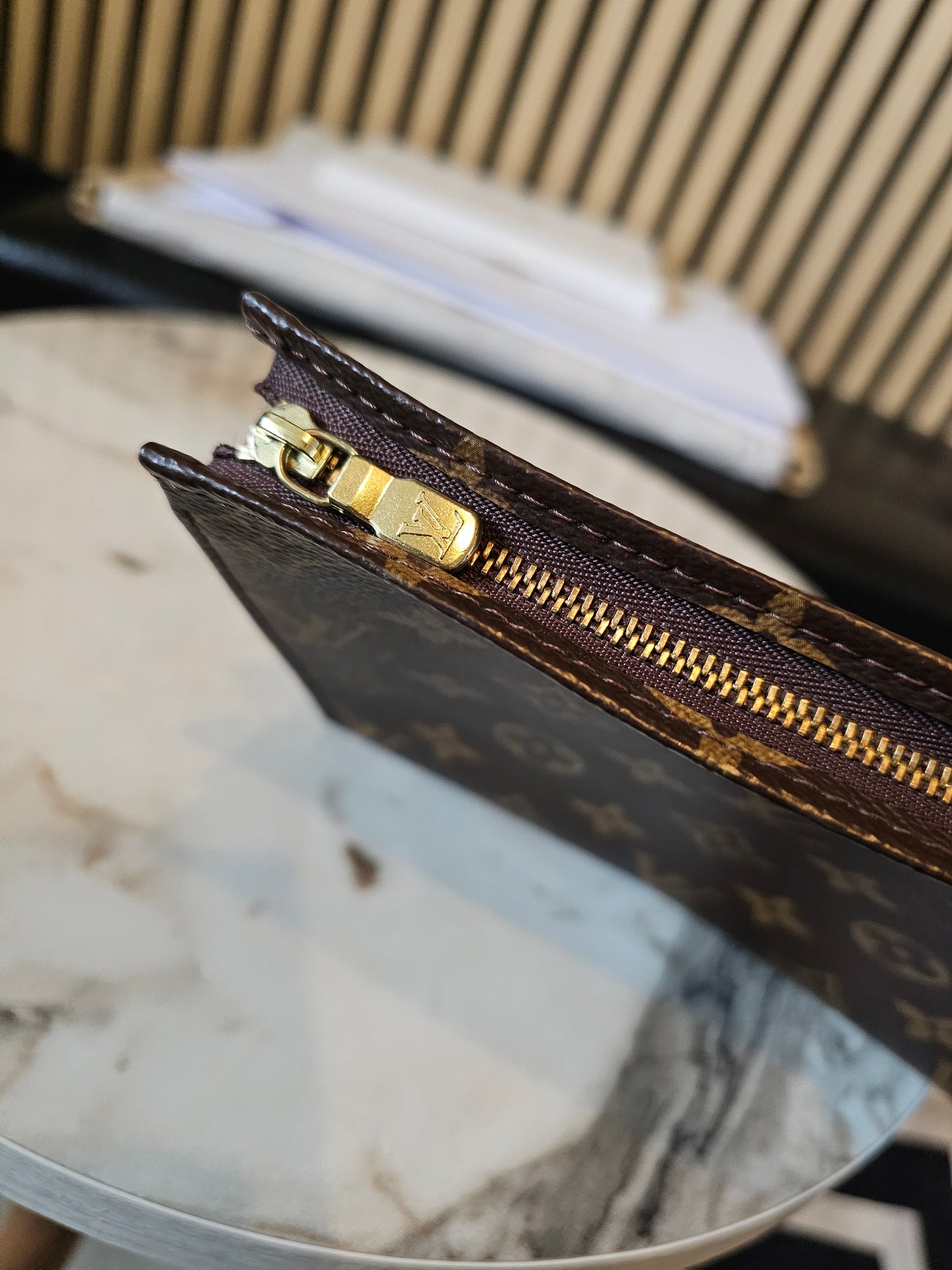 Toiletry pouch 19, MNG kanvas.