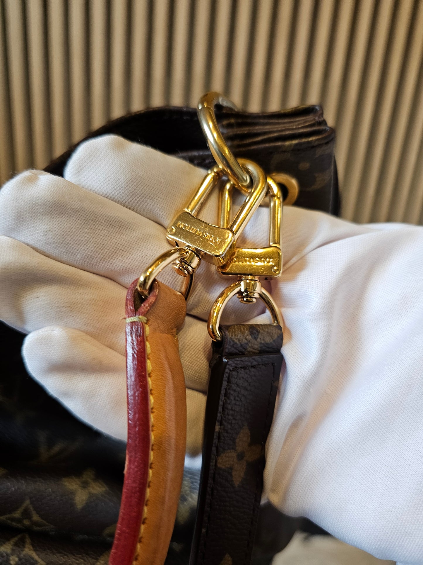 M40781 - Louis Vuitton Metis Hobo, monogram kanvas.