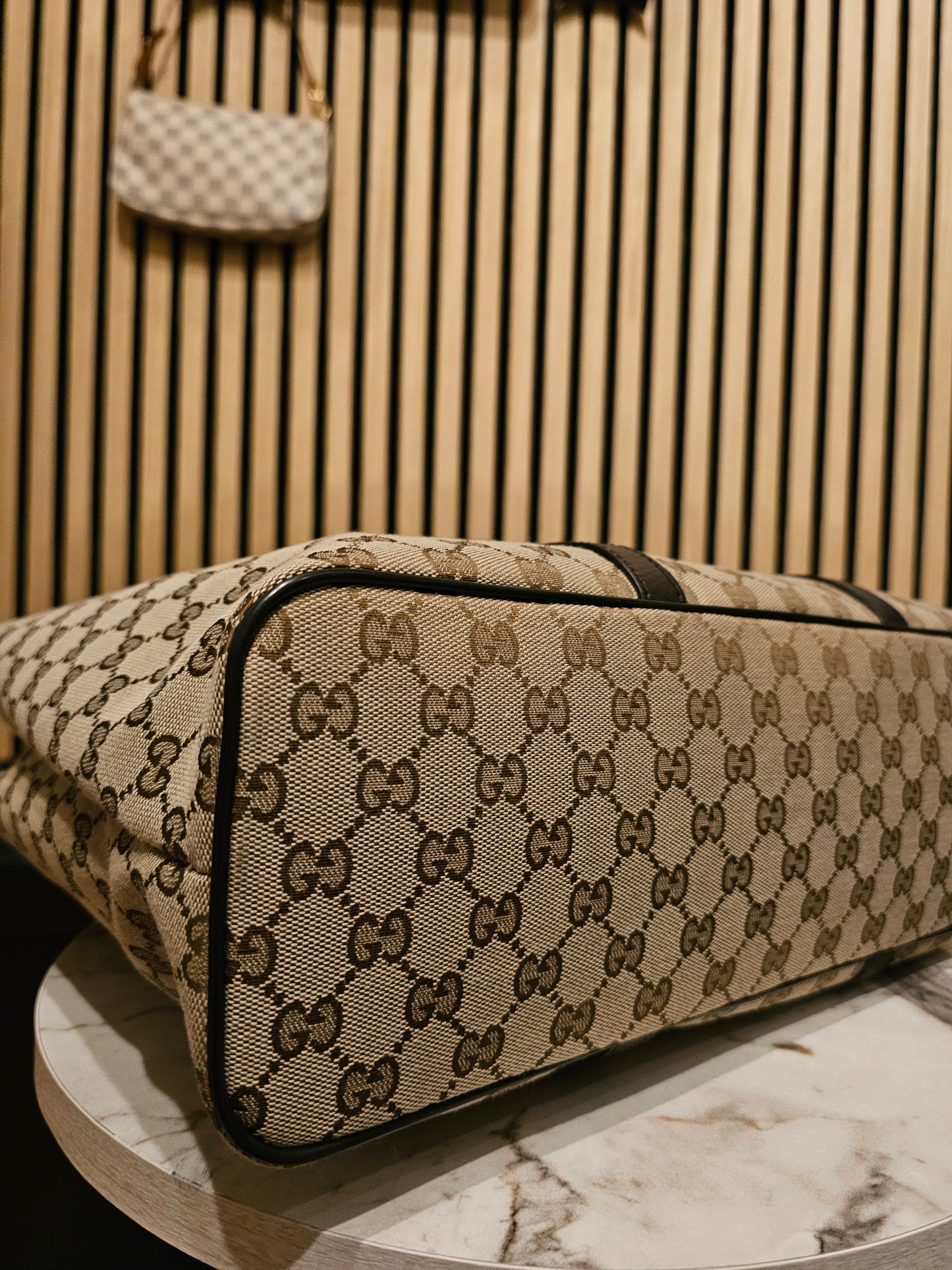 449169- Gucci tote bag, supreme GG kanvas.