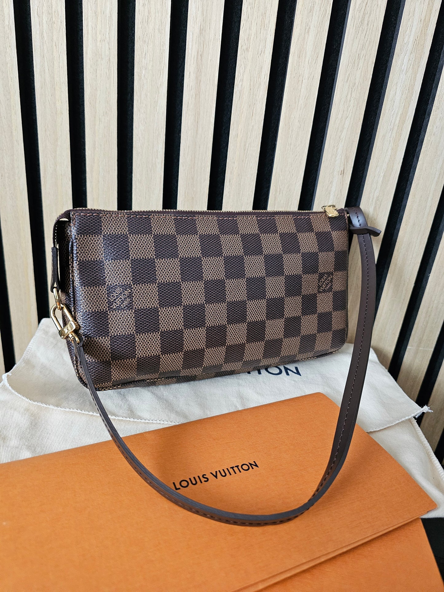 N41206 - Louis Vuitton pochette accesories, NM. Damier ebene.