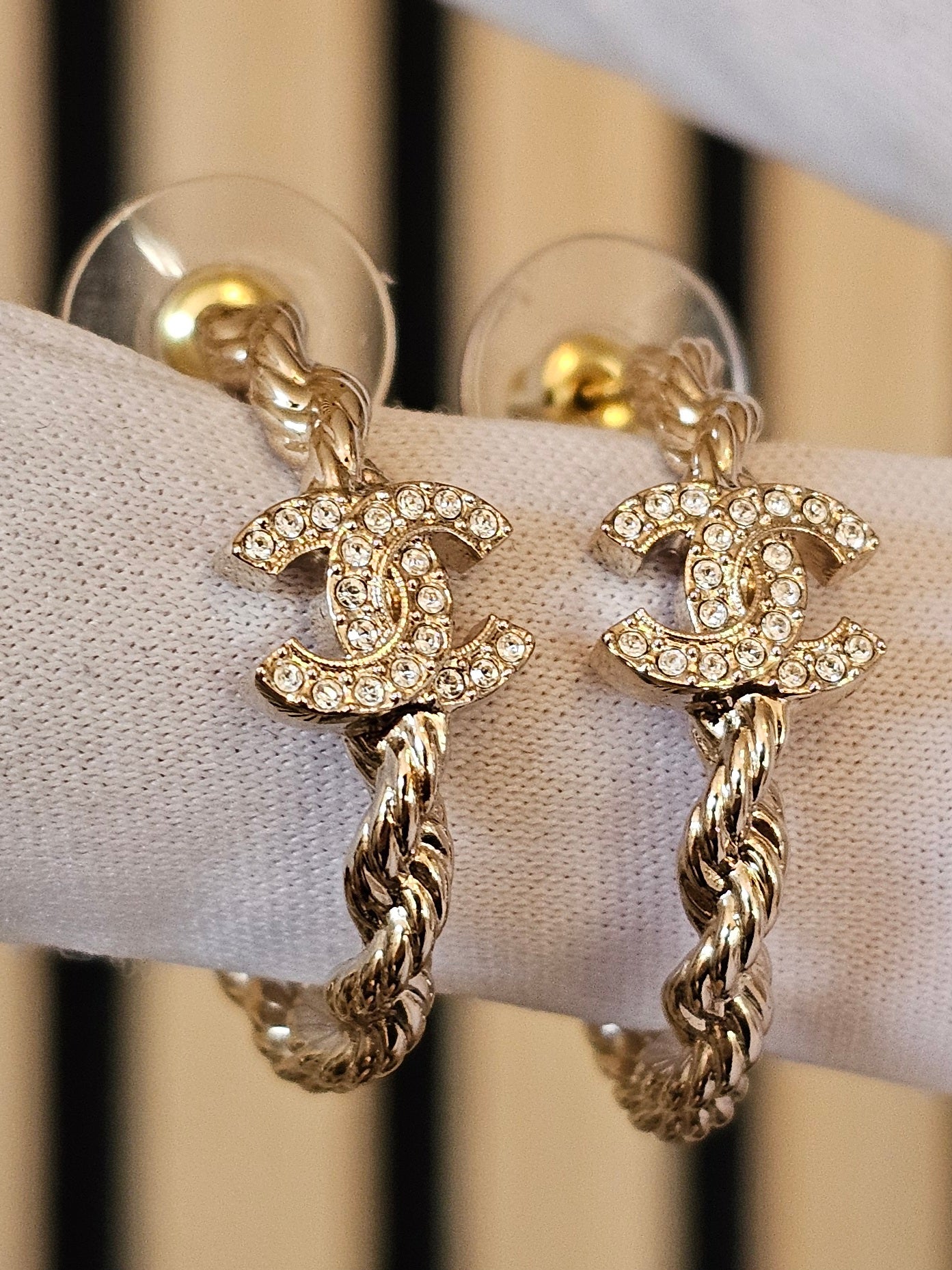 ABH176 - Chanel Earrings, small golden hoops.