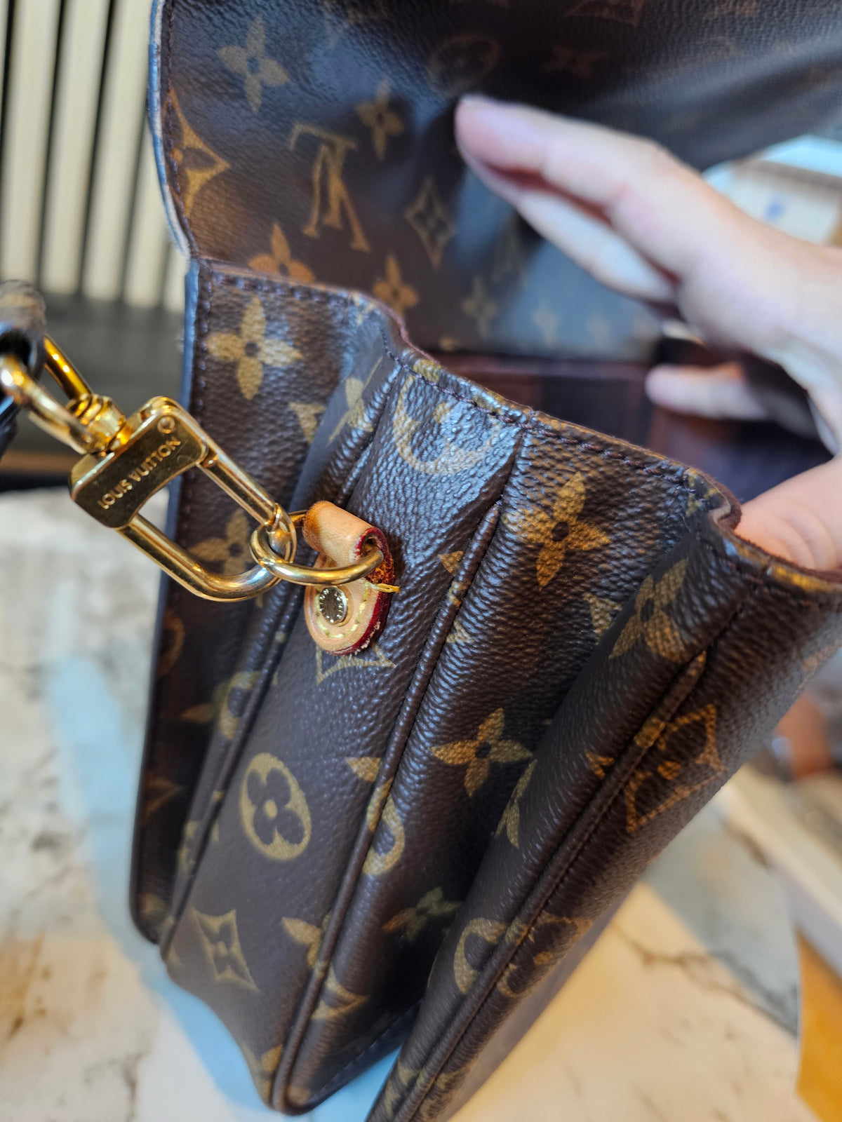 M44875 - Louis Vuitton bag, pochette Métis, monogram kanvas.