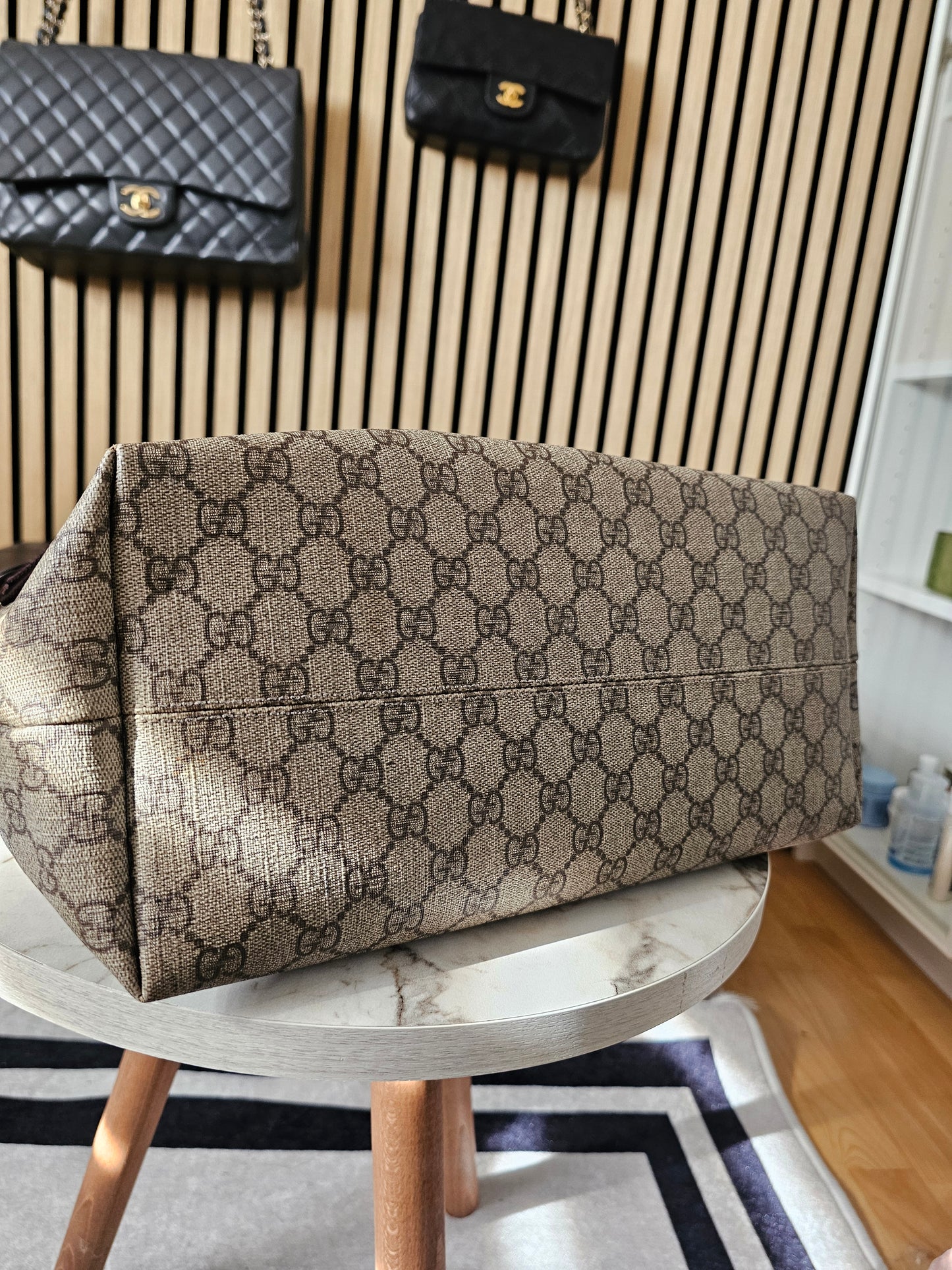 Gucci GG supreme tote bag