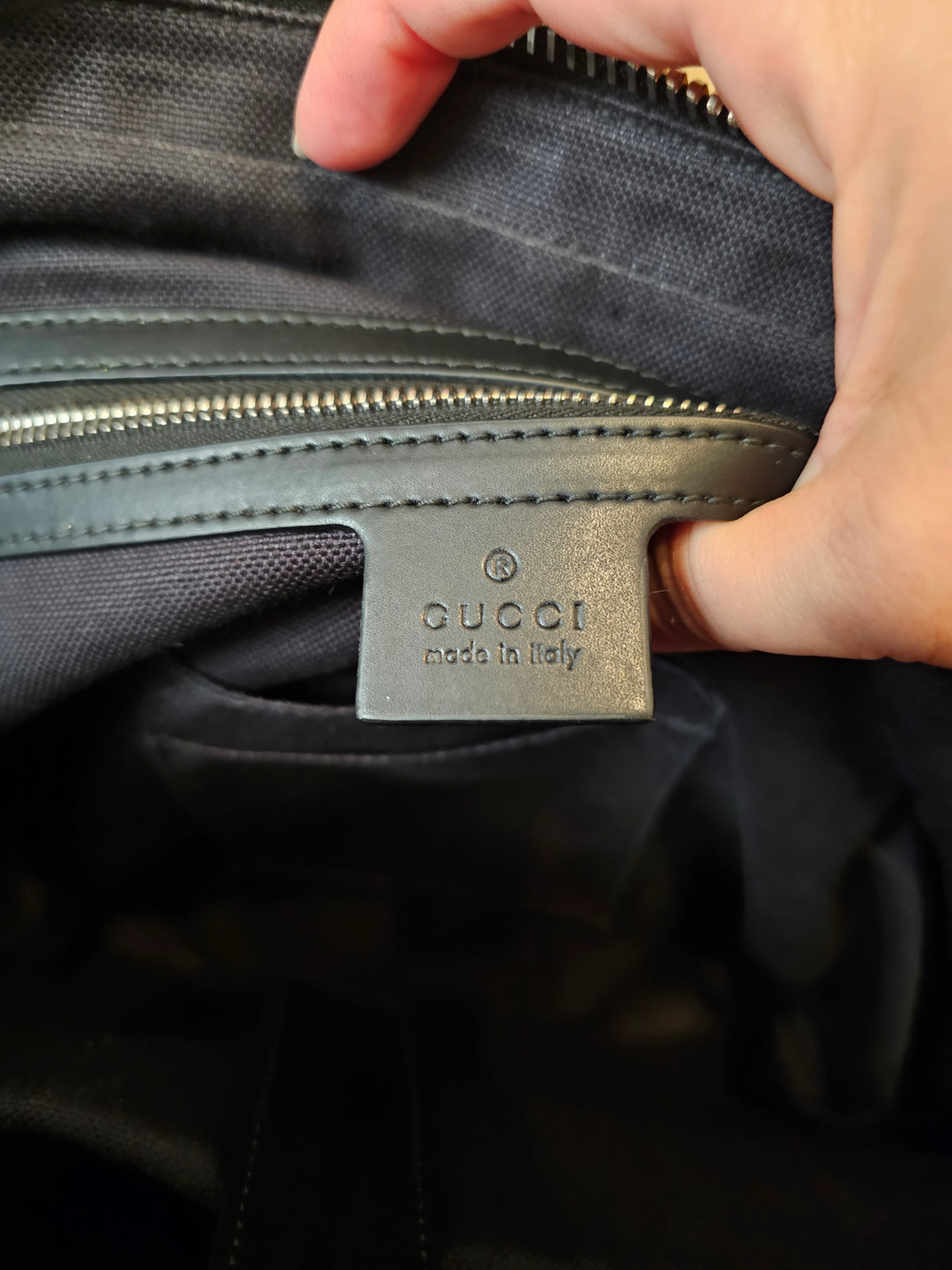 Gucci briefcase, GG supreme, black.