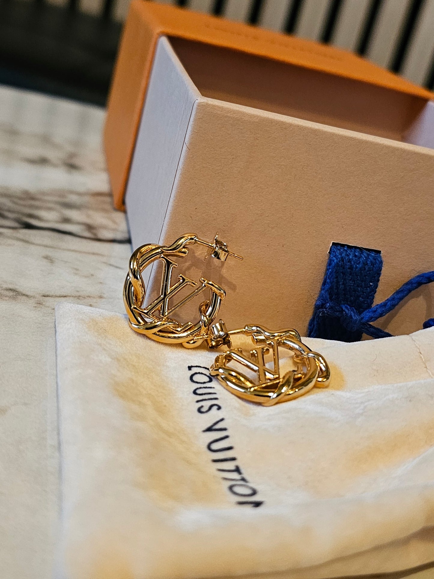 M68938 - Louis Vuitton øreringe - Garden louise.