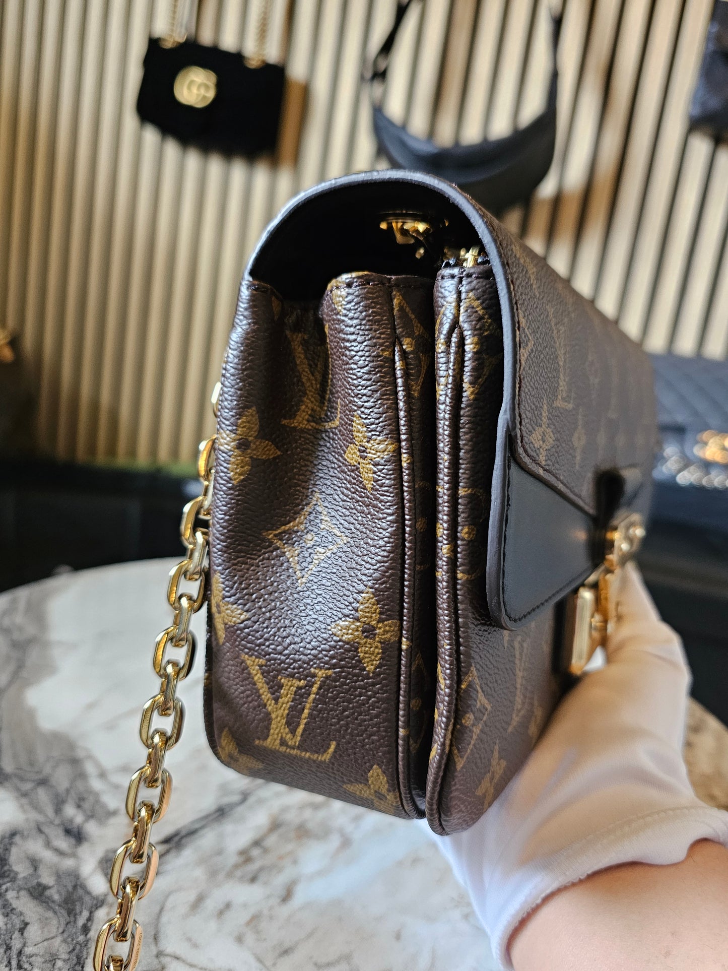 M46126 - Louis Vuitton Marceau, MNG kanvas - black.