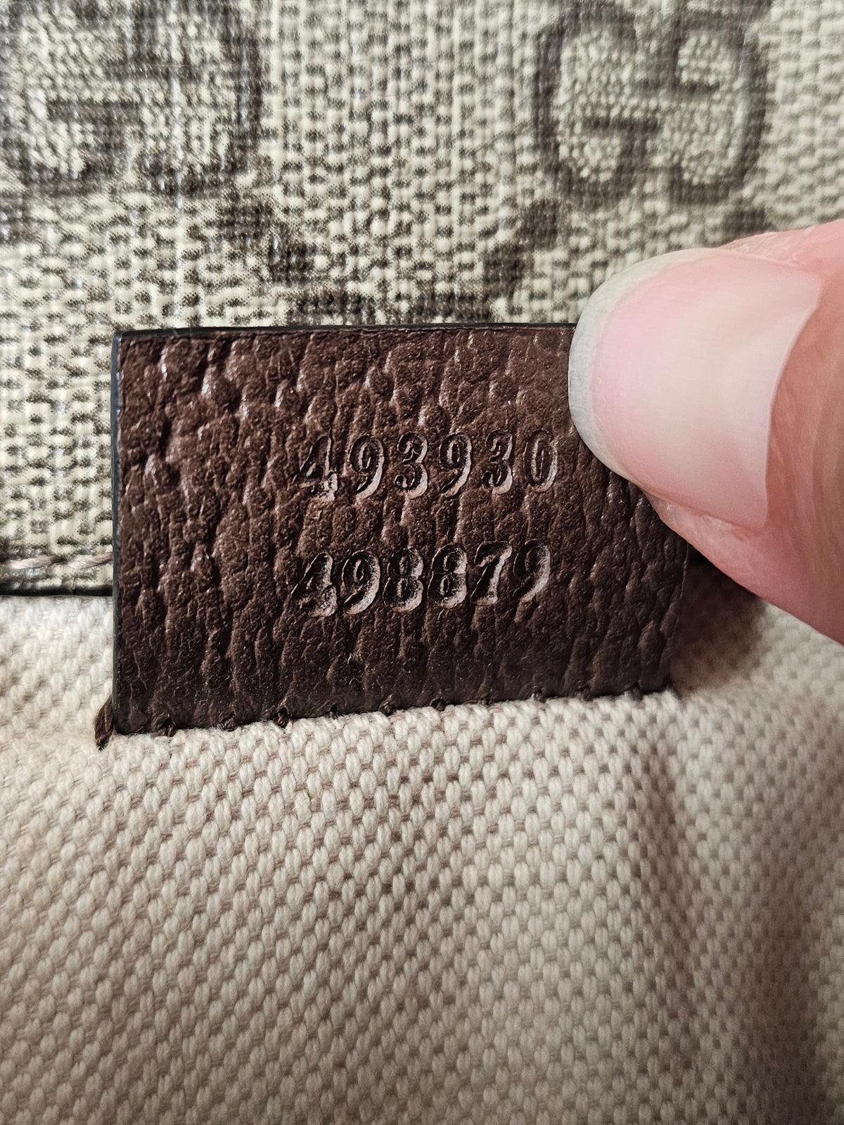 493930- Gucci beltbag, Ophidia GG supreme.