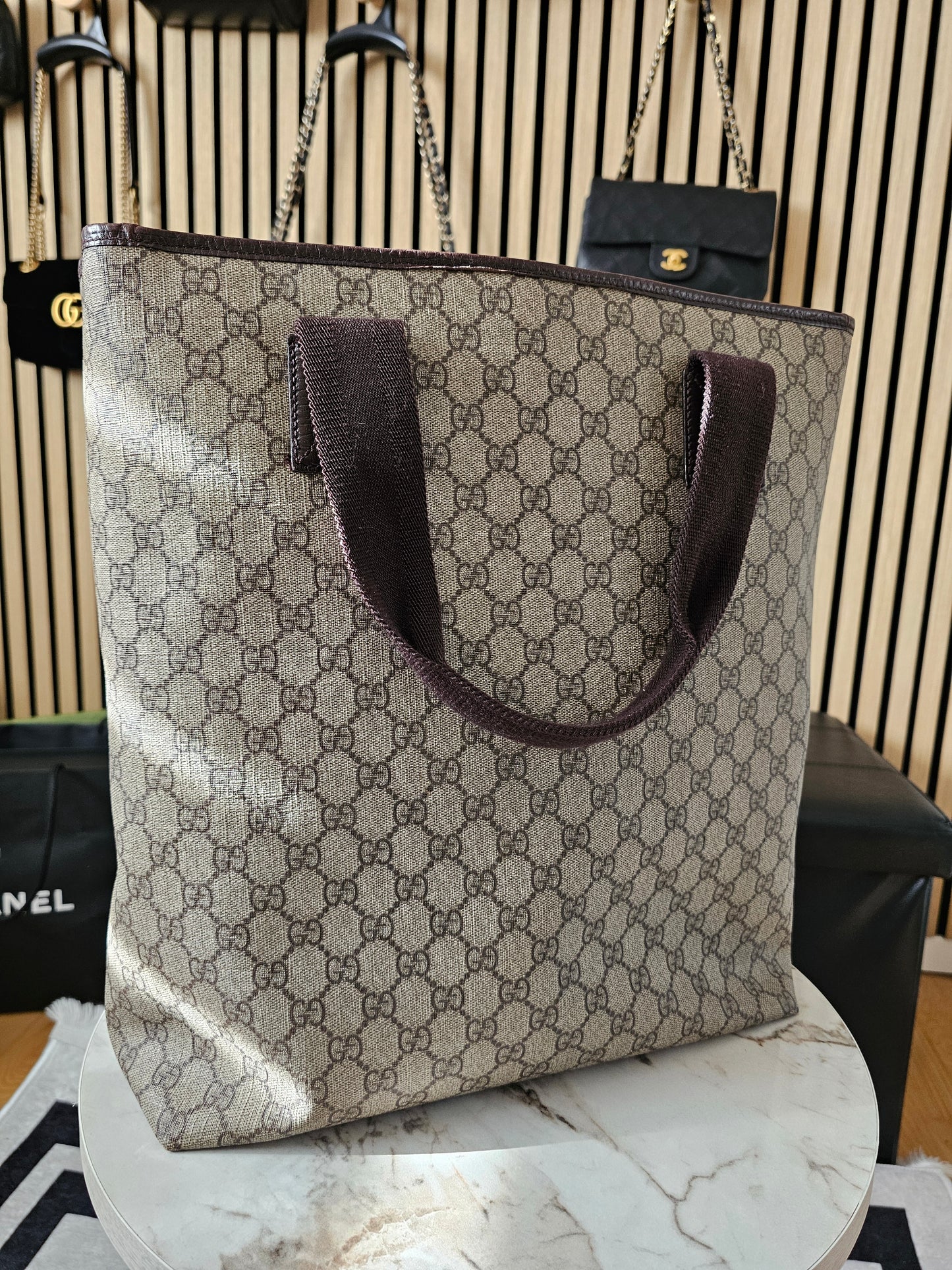 Gucci GG supreme tote bag