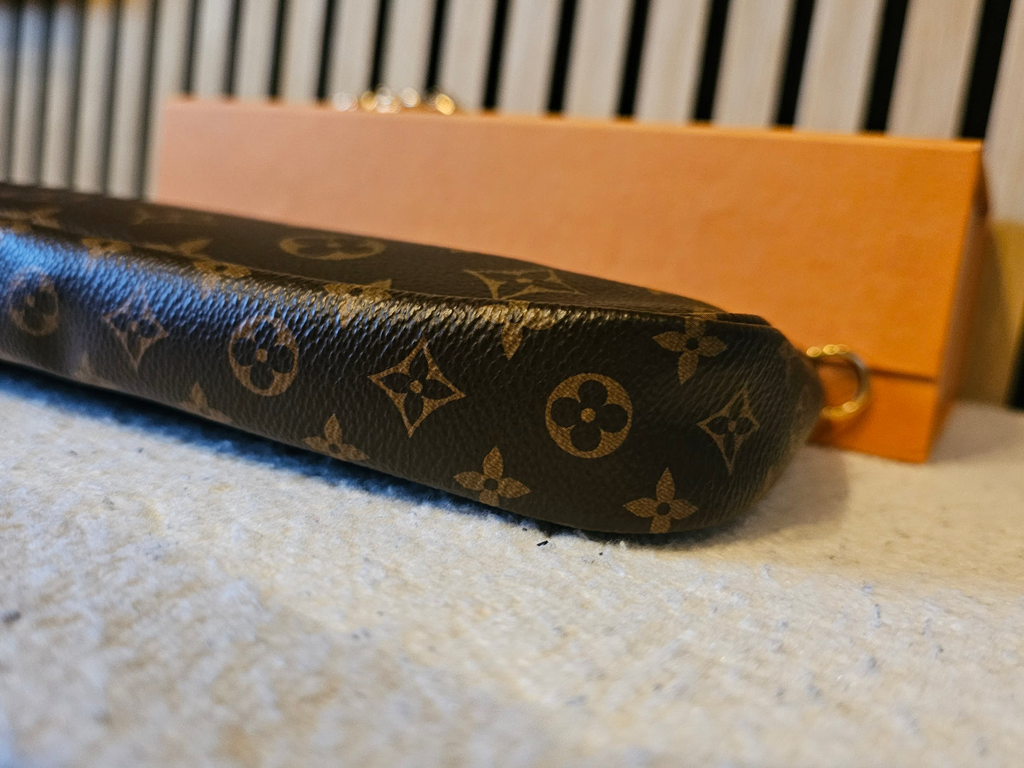 Louis Vuitton Pochette - monogram kanvas