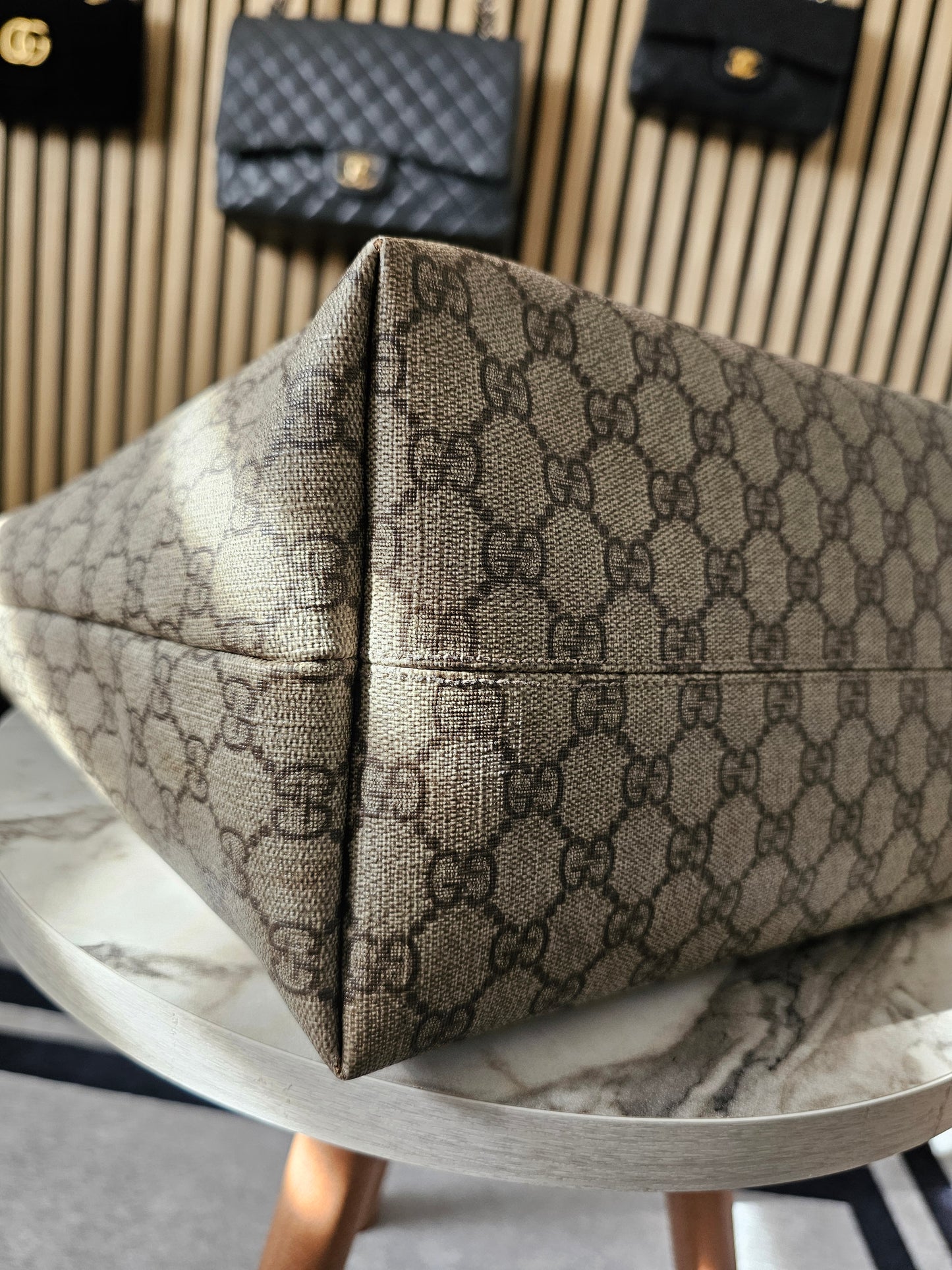 Gucci GG supreme tote bag