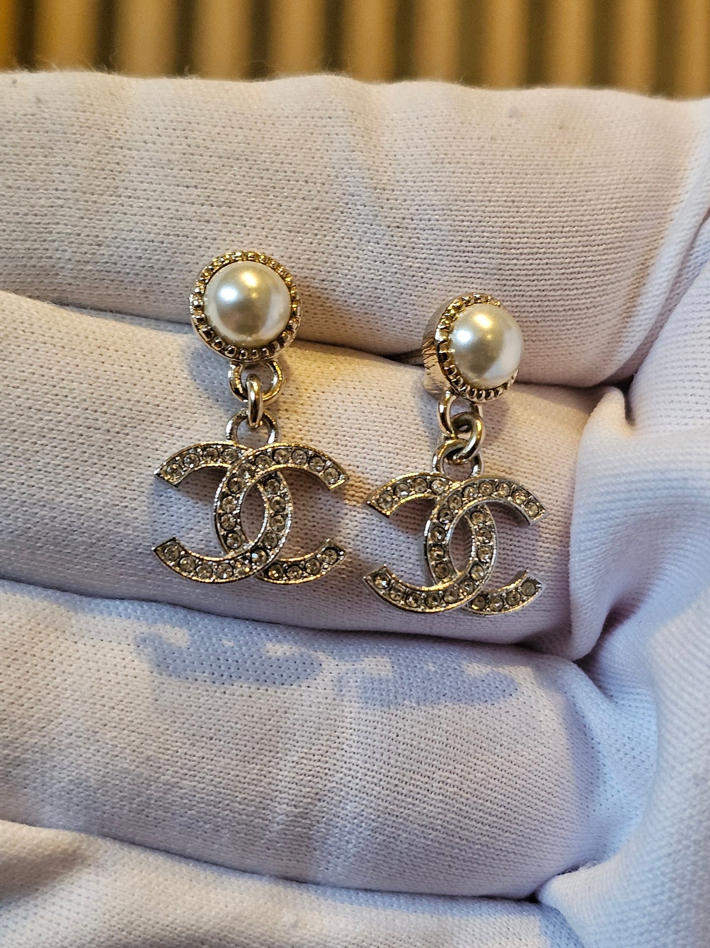 ABE547 Chanel earrings, CC pendant with pearl & stones.