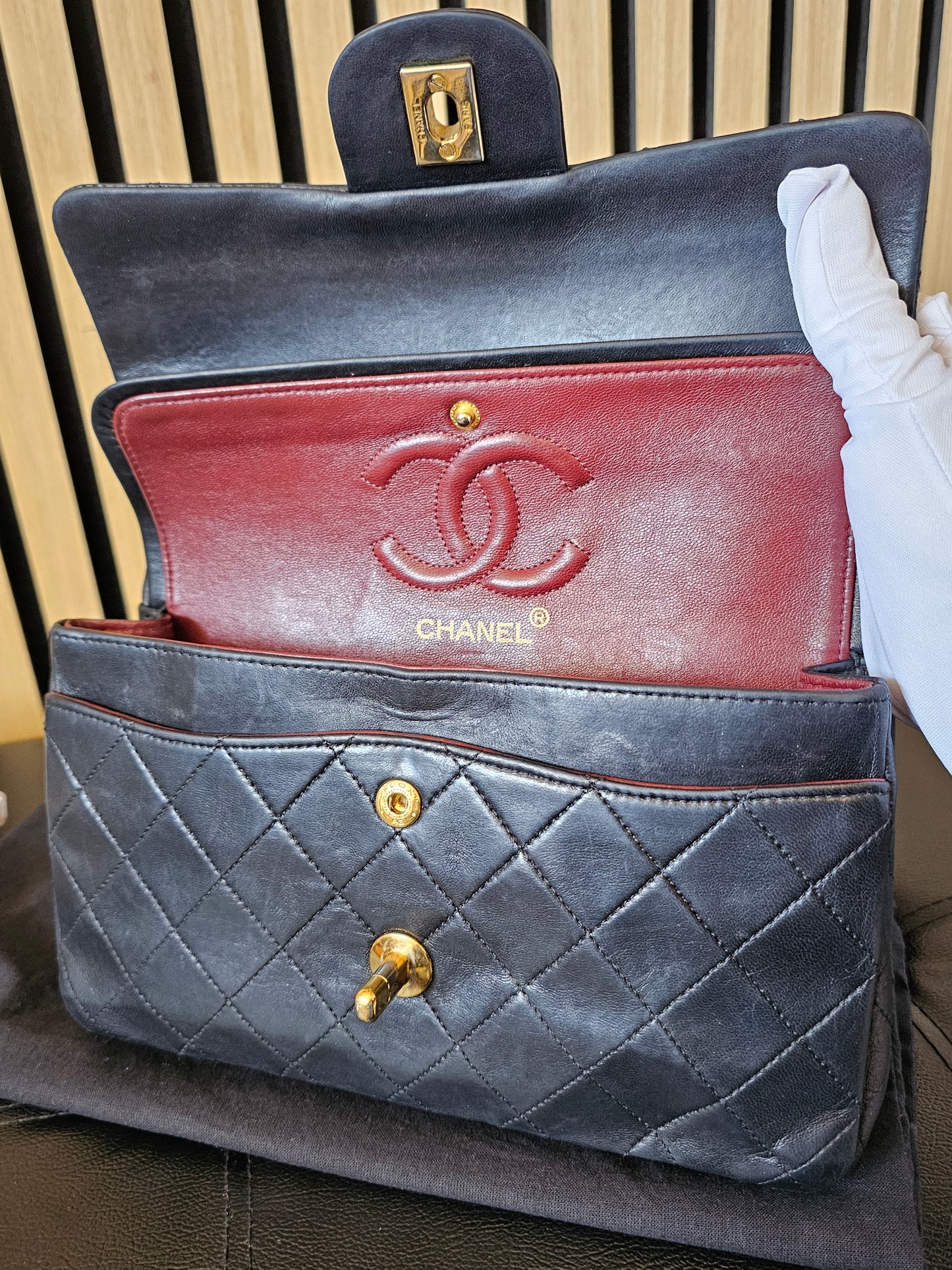 Chanel Classic double flap, small, GHW, lambskin - Black.