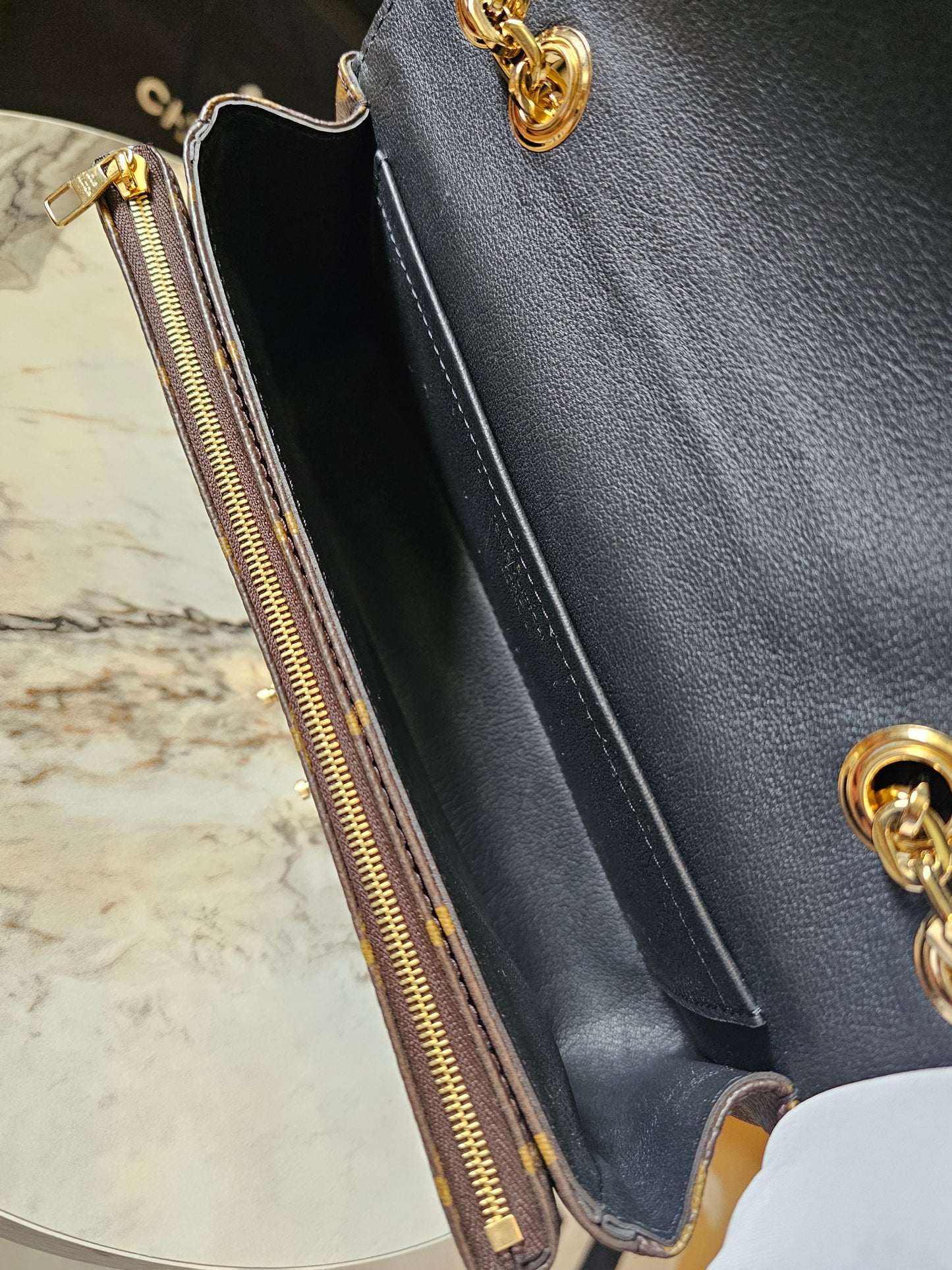M46126 - Louis Vuitton Marceau, MNG kanvas - black.