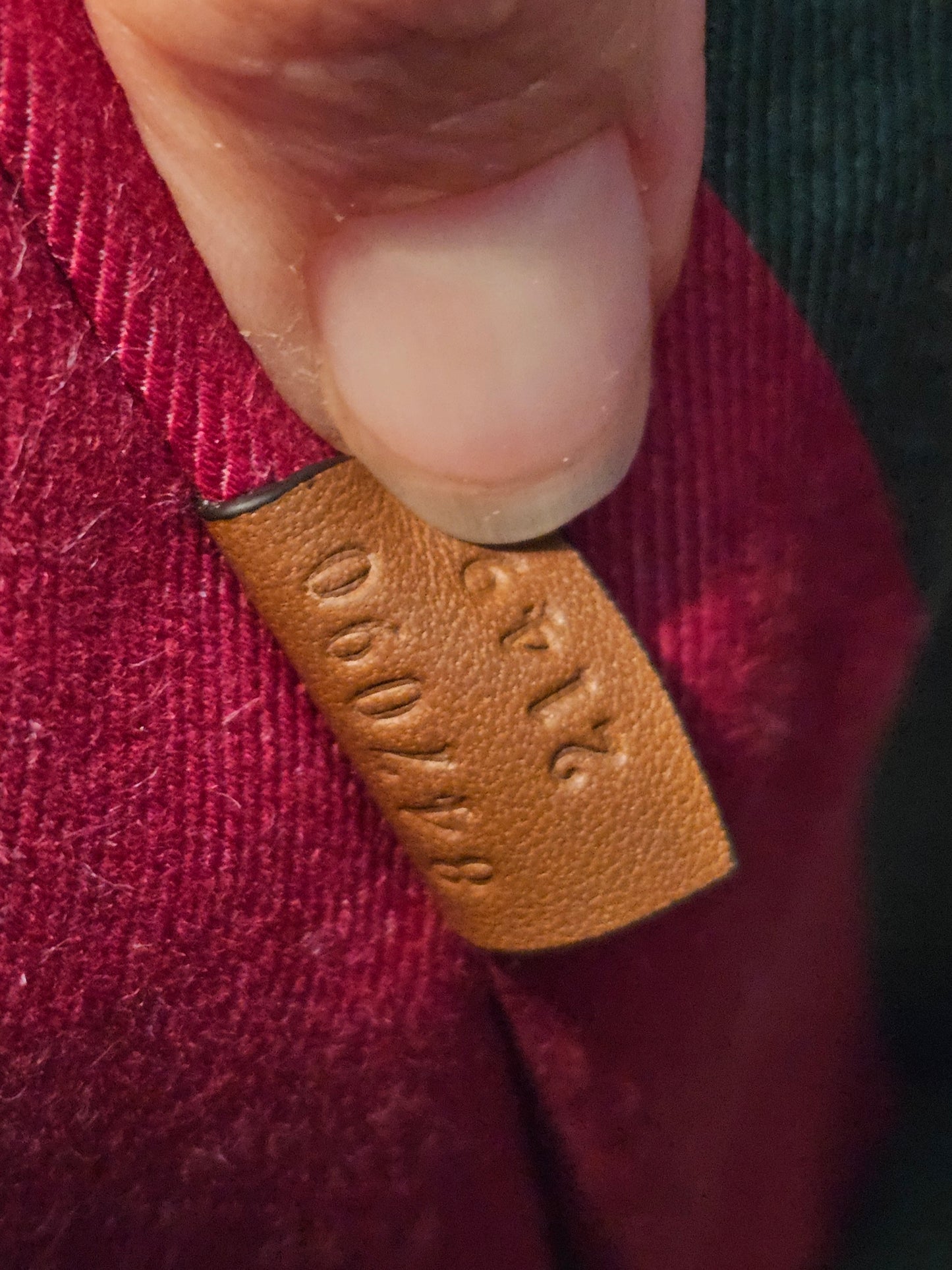 847090 - Gucci Emblem, mini bucket bag.