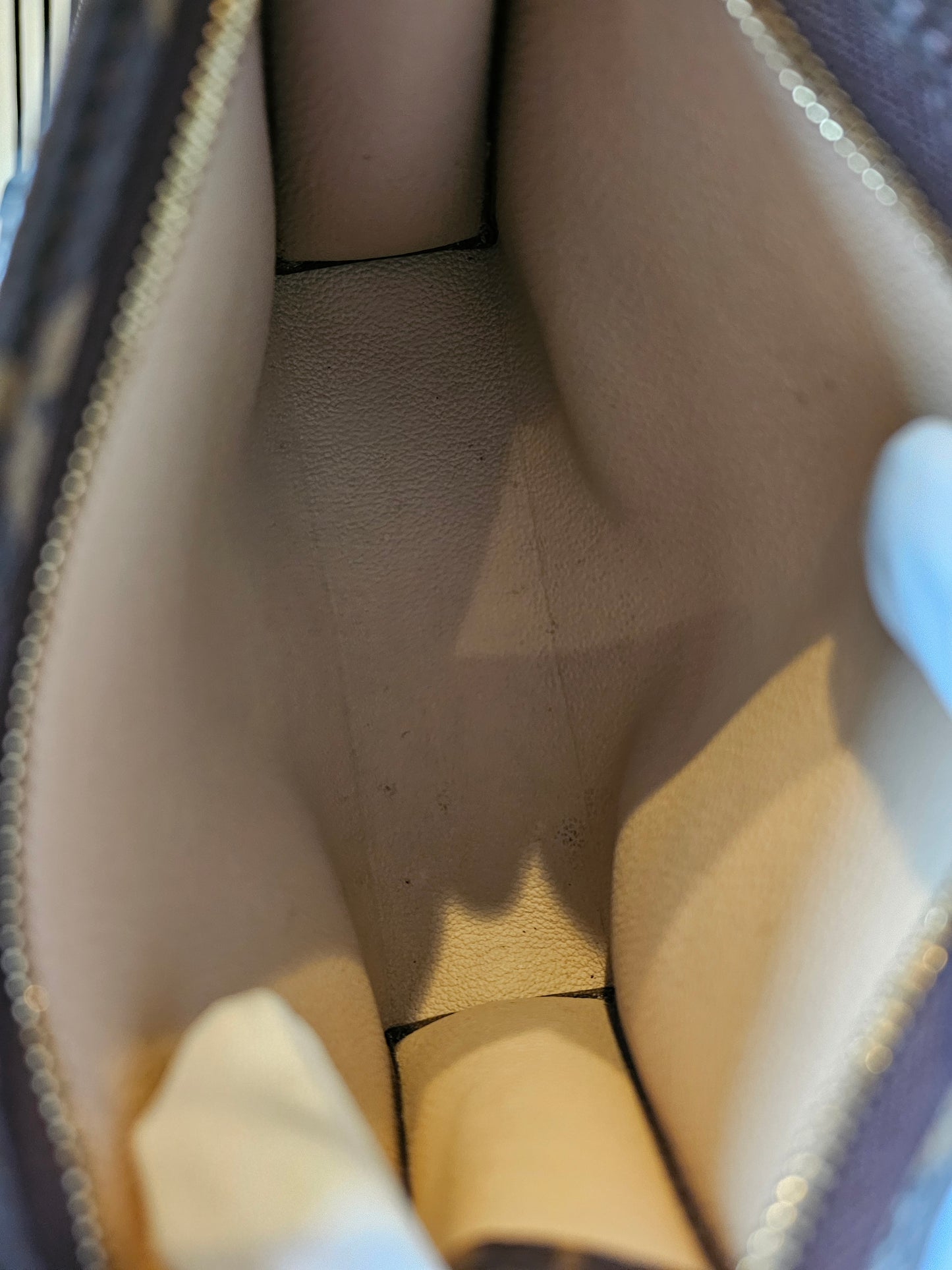 Toiletry pouch 19, MNG kanvas.