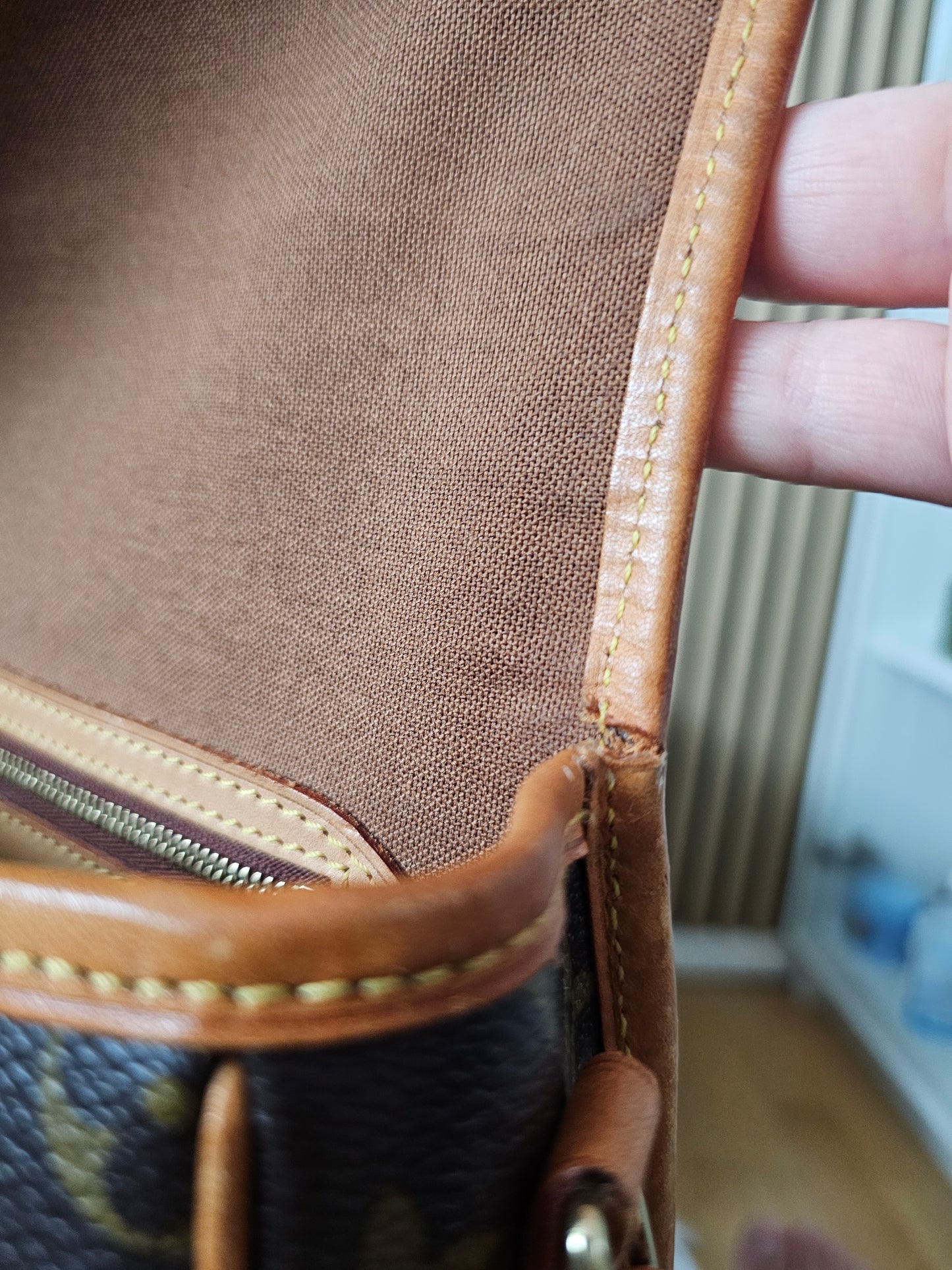 Louis Vuitton Sologne bag, MNG. Kanvas.