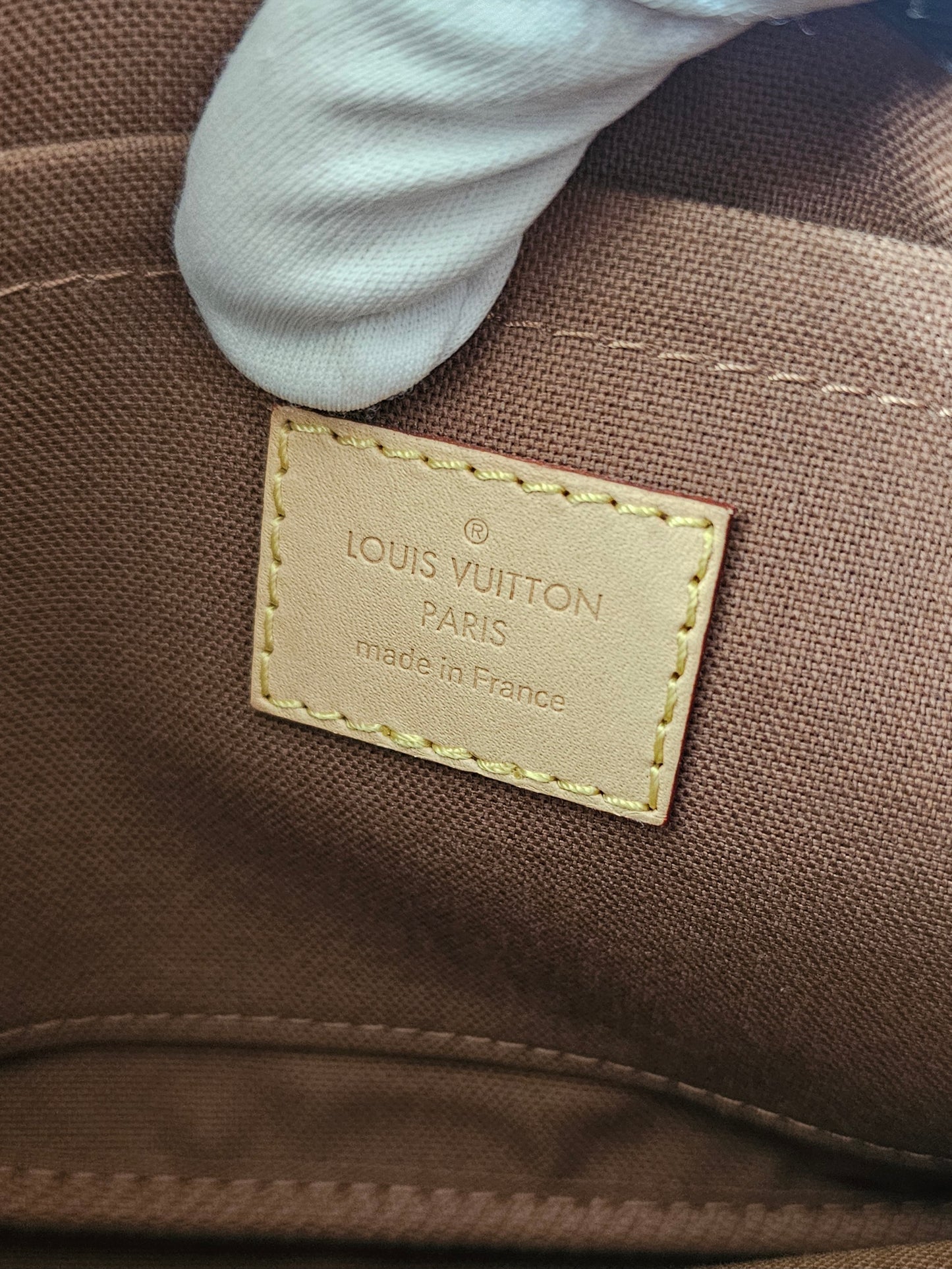 Louis vuitton large pochette accesories. Monogram kanvas.