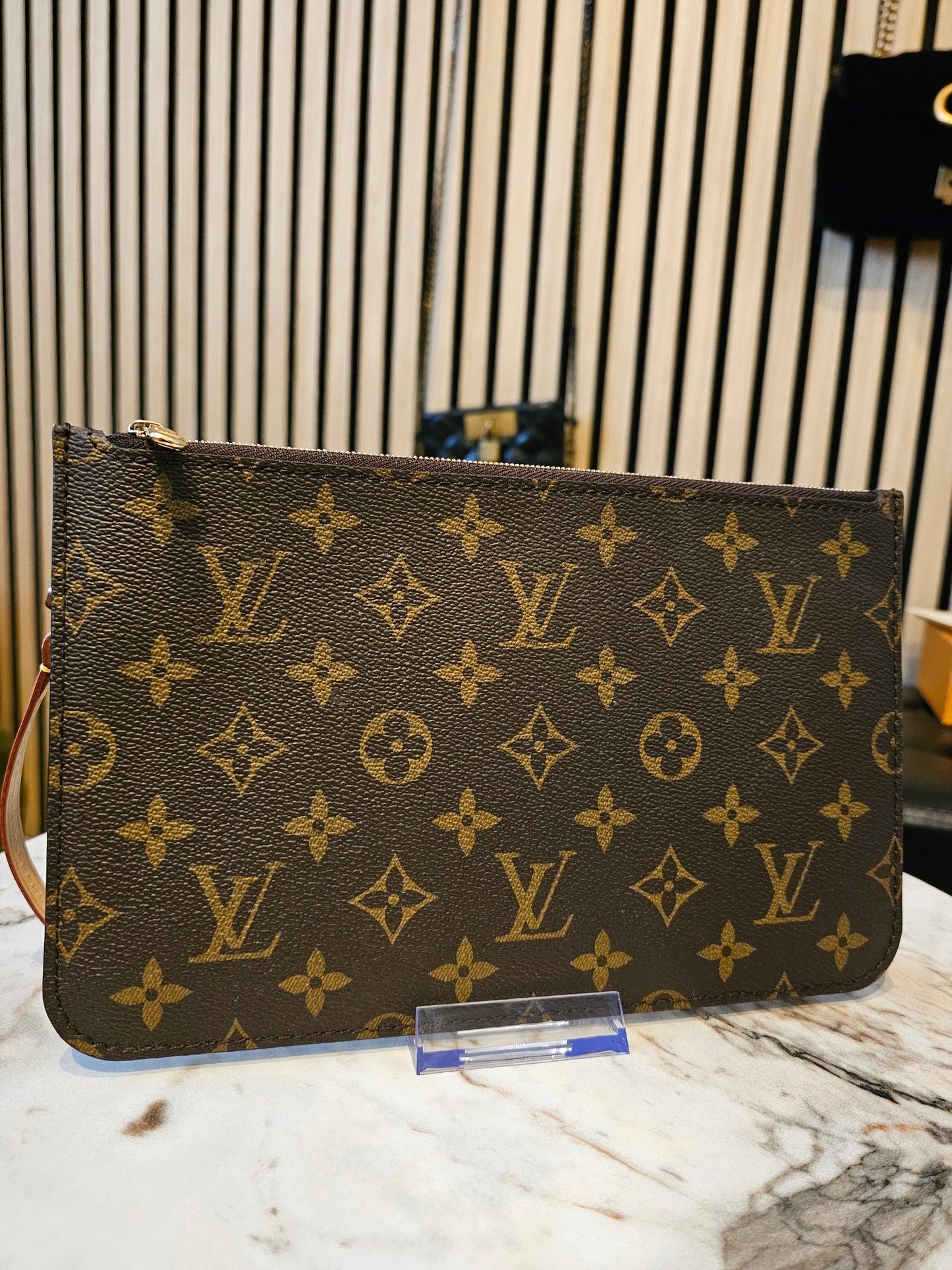 Neverfull Clutch I monogram kanvas - MM size.