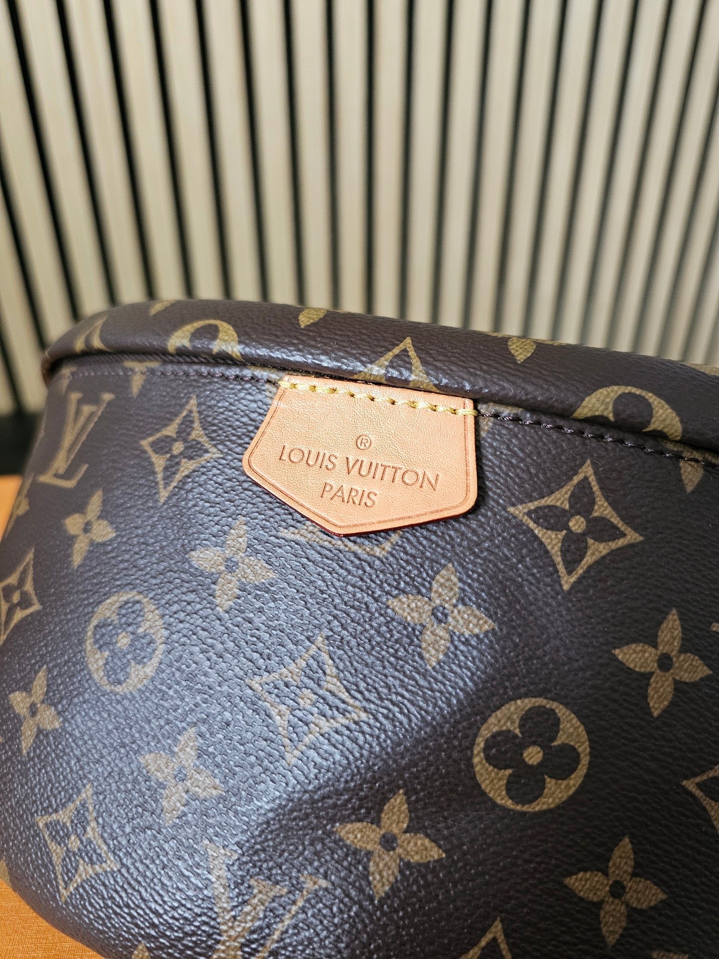 M43644- Louis Vuitton bumbag, MNG. Kanvas.