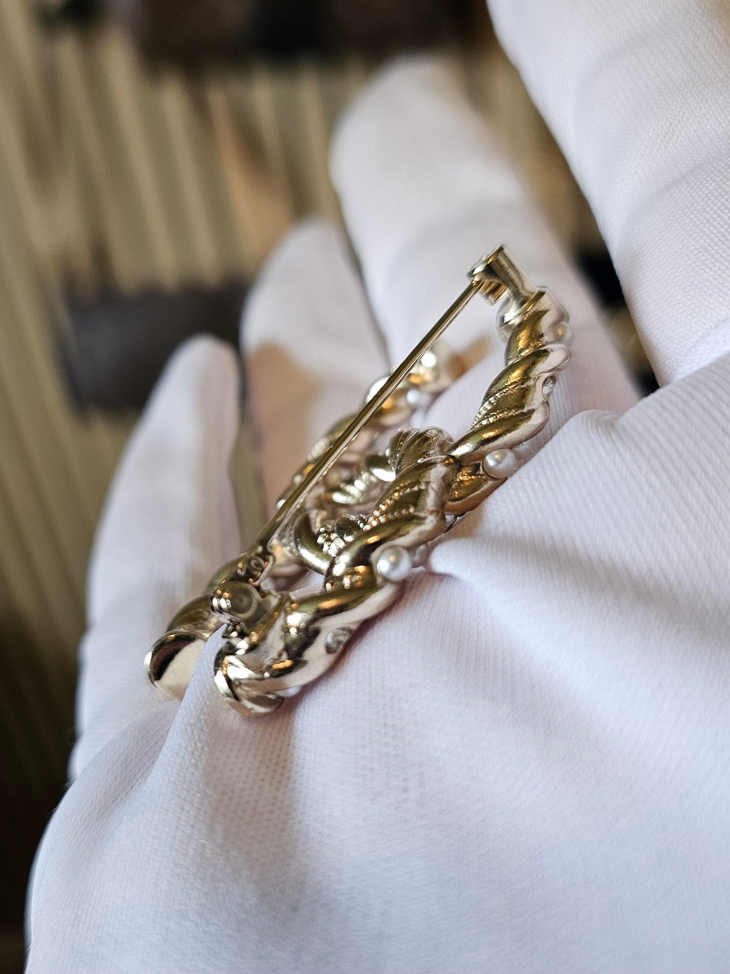 Chanel golden broche with pearls and stones