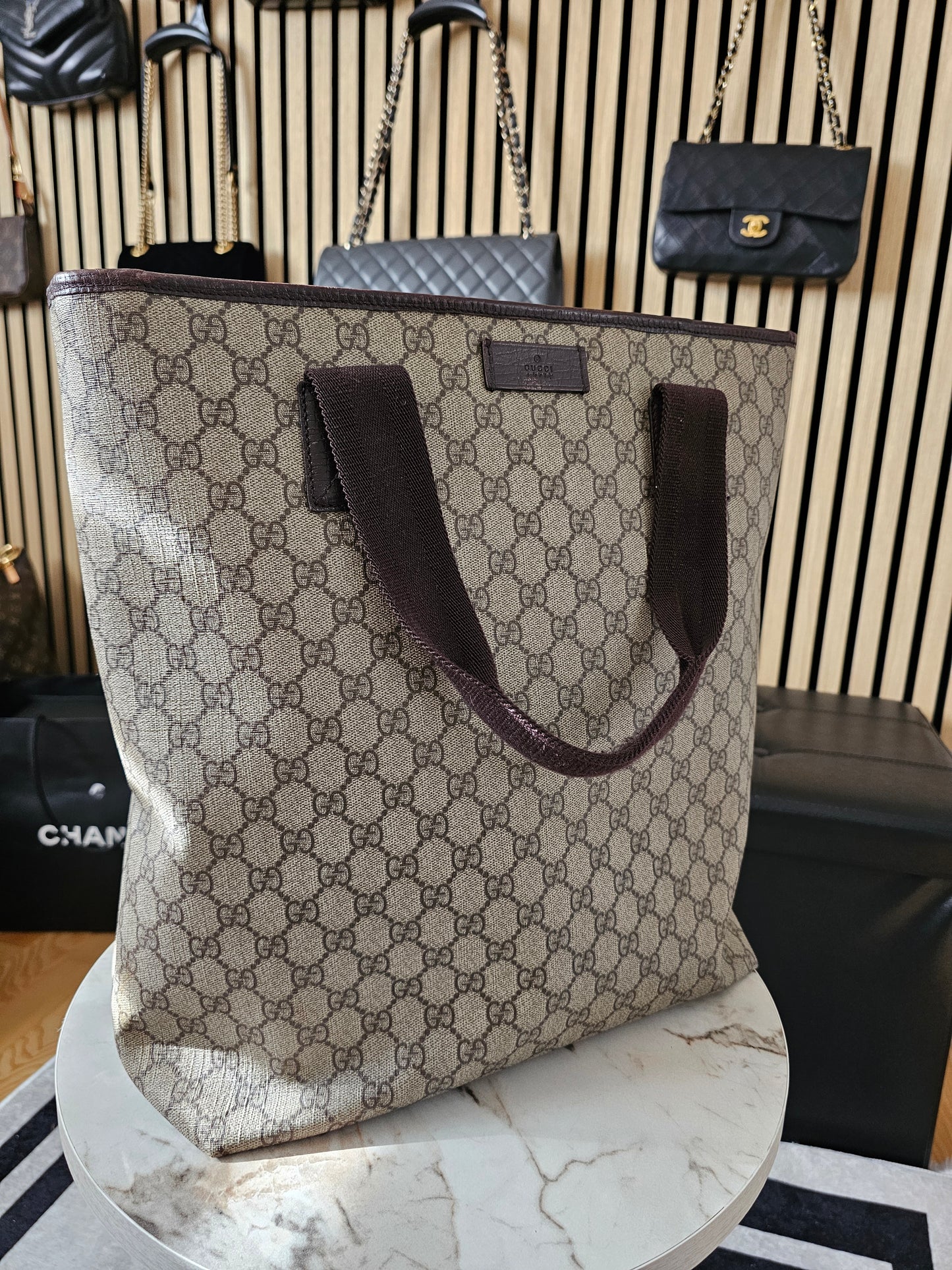 Gucci GG supreme tote bag
