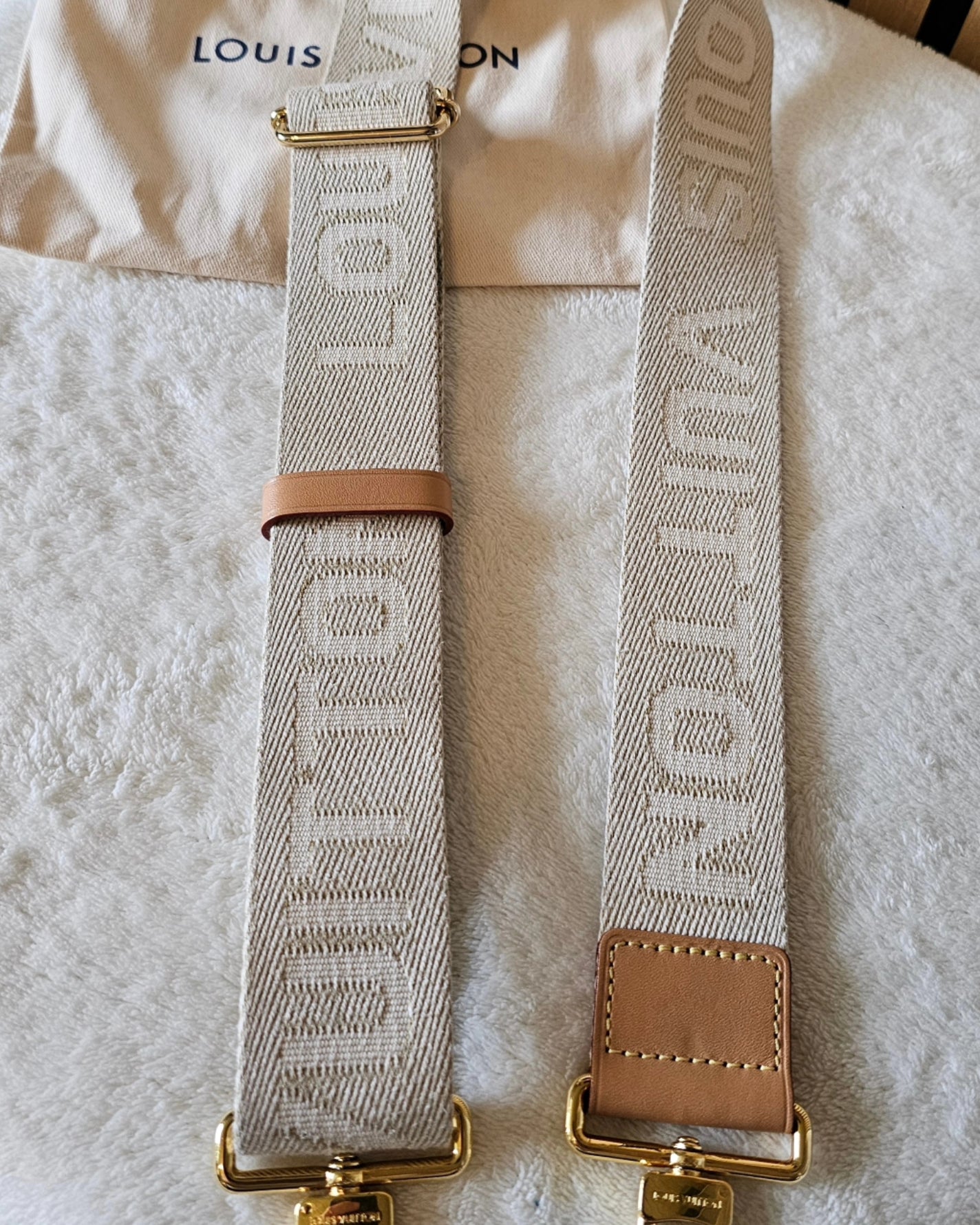 Louis vuitton Bandouliere - beige.