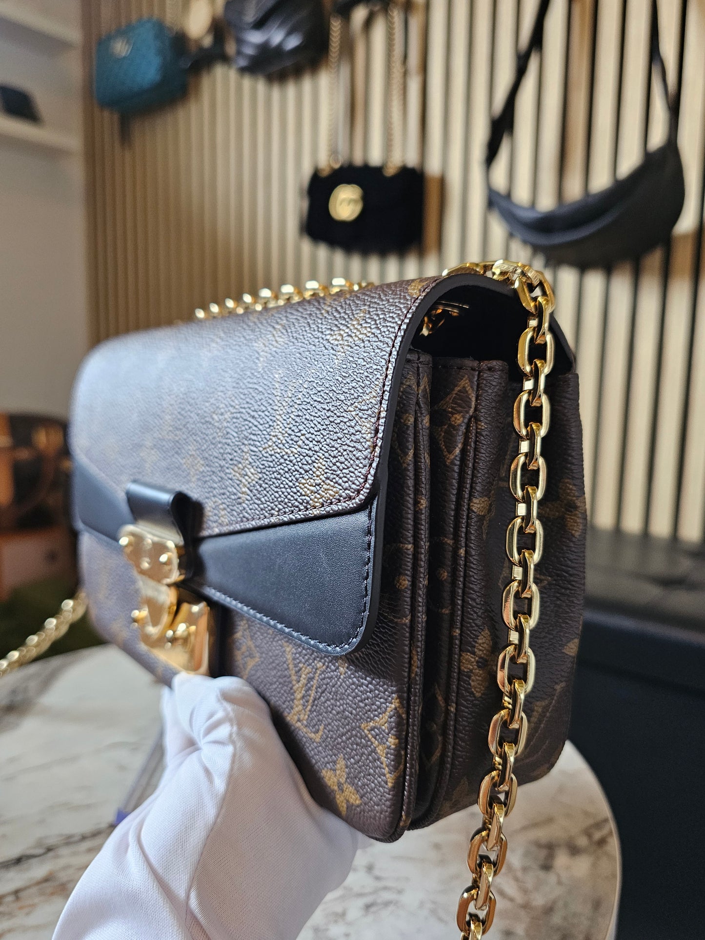 M46126 - Louis Vuitton Marceau, MNG kanvas - black.