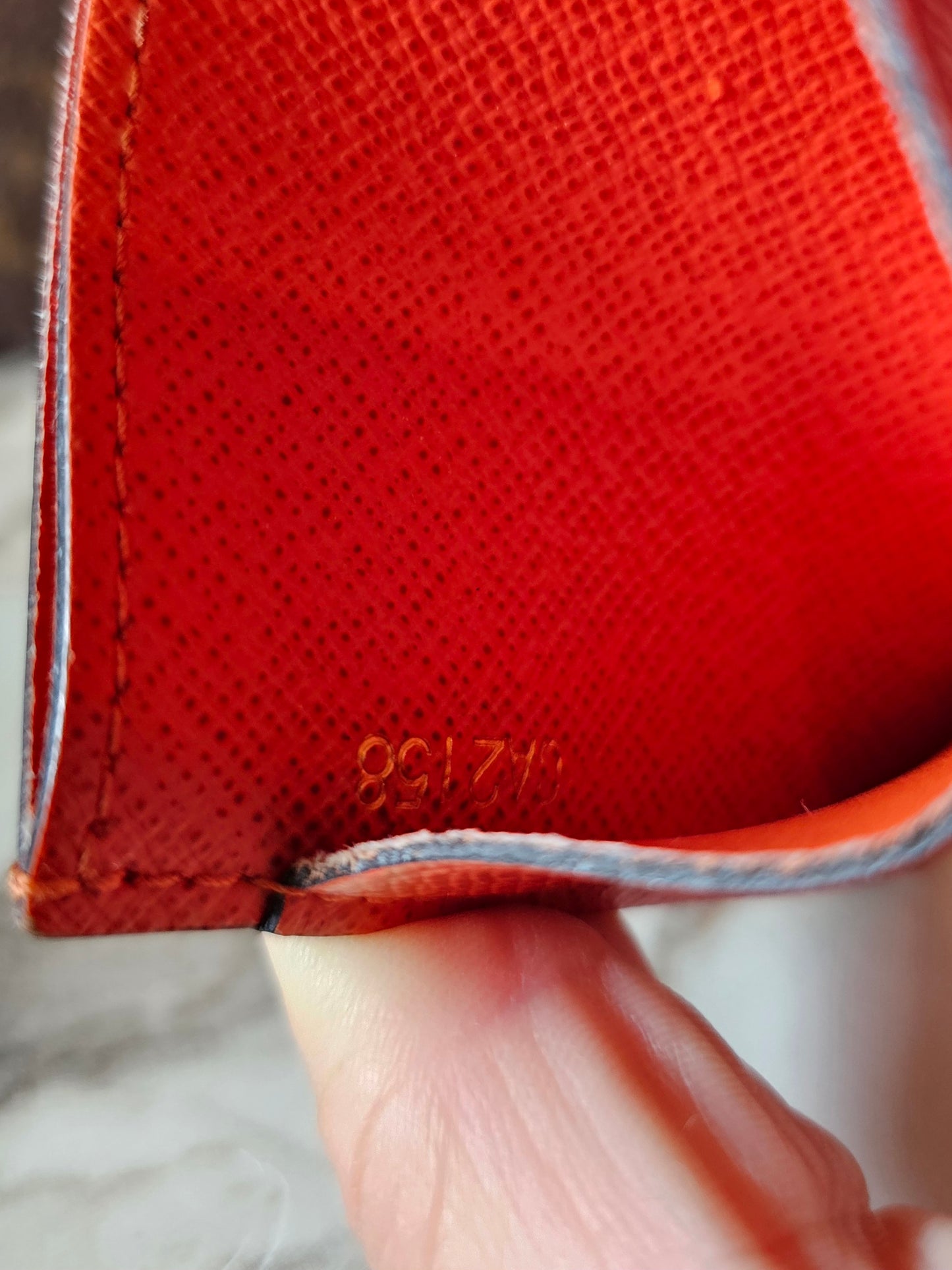 M62203 - Louis Vuitton, Jeanne wallet in MNG. Kanvas.