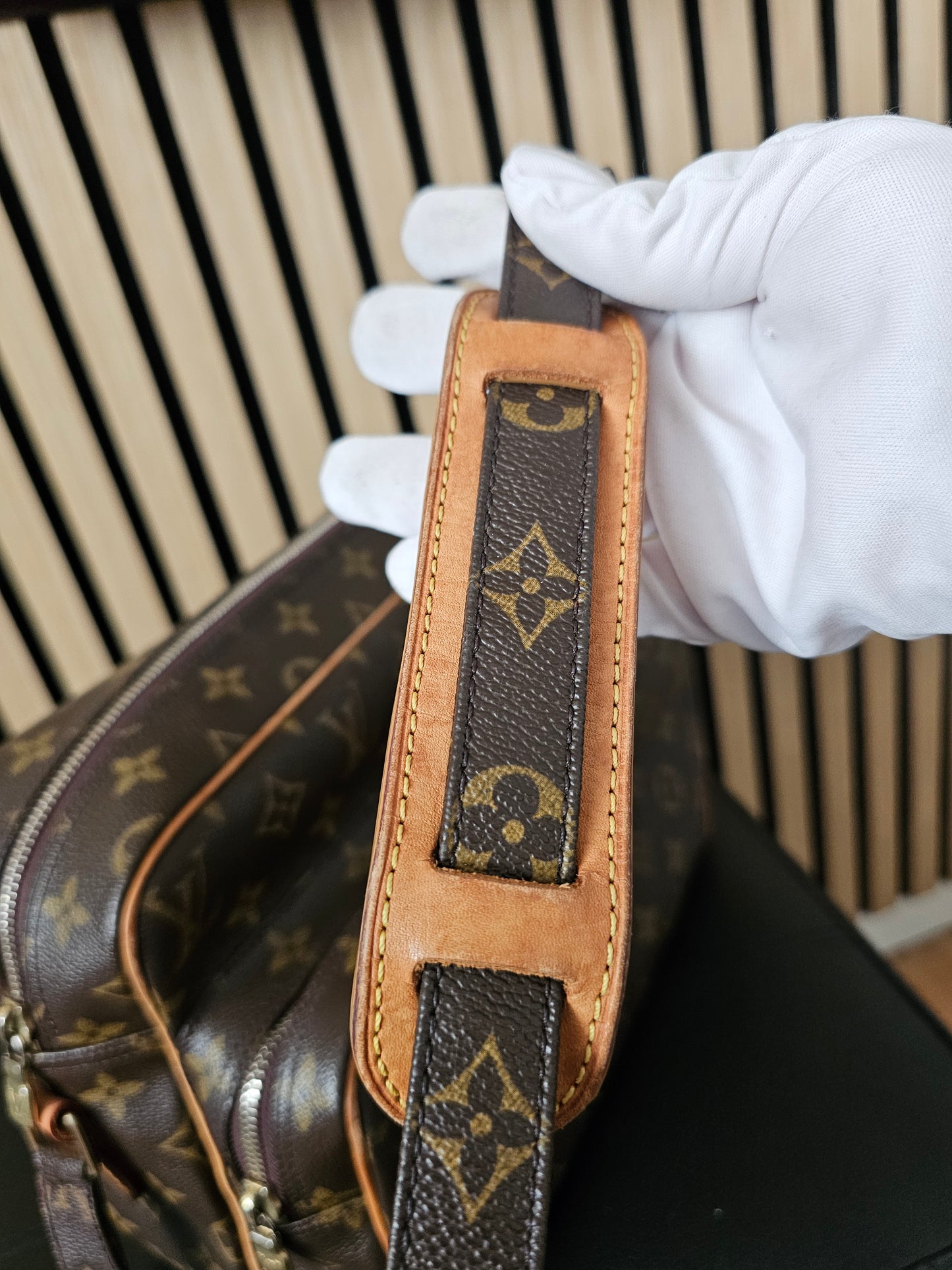 M45244 - Louis Vuitton Nile MM, monogram kanvas.