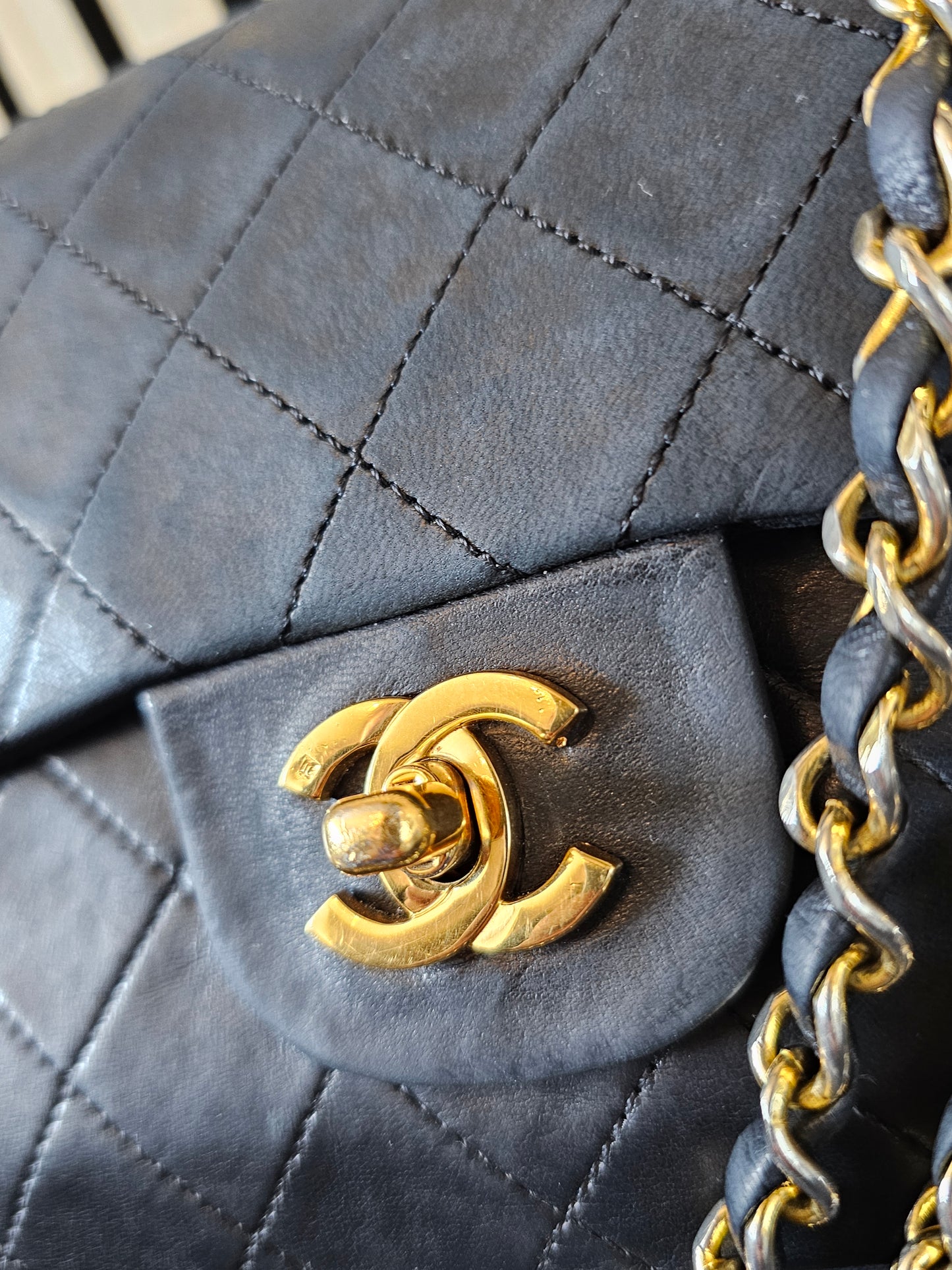 Chanel Classic double flap, small, GHW, lambskin - Black.