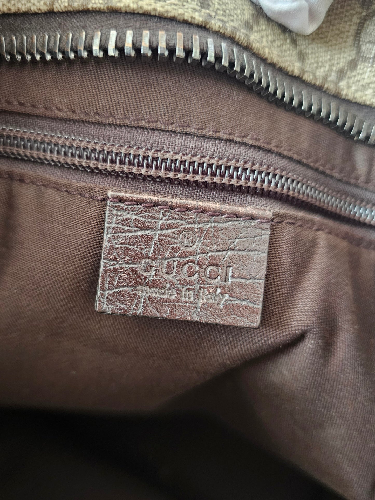 Gucci GG supreme tote bag
