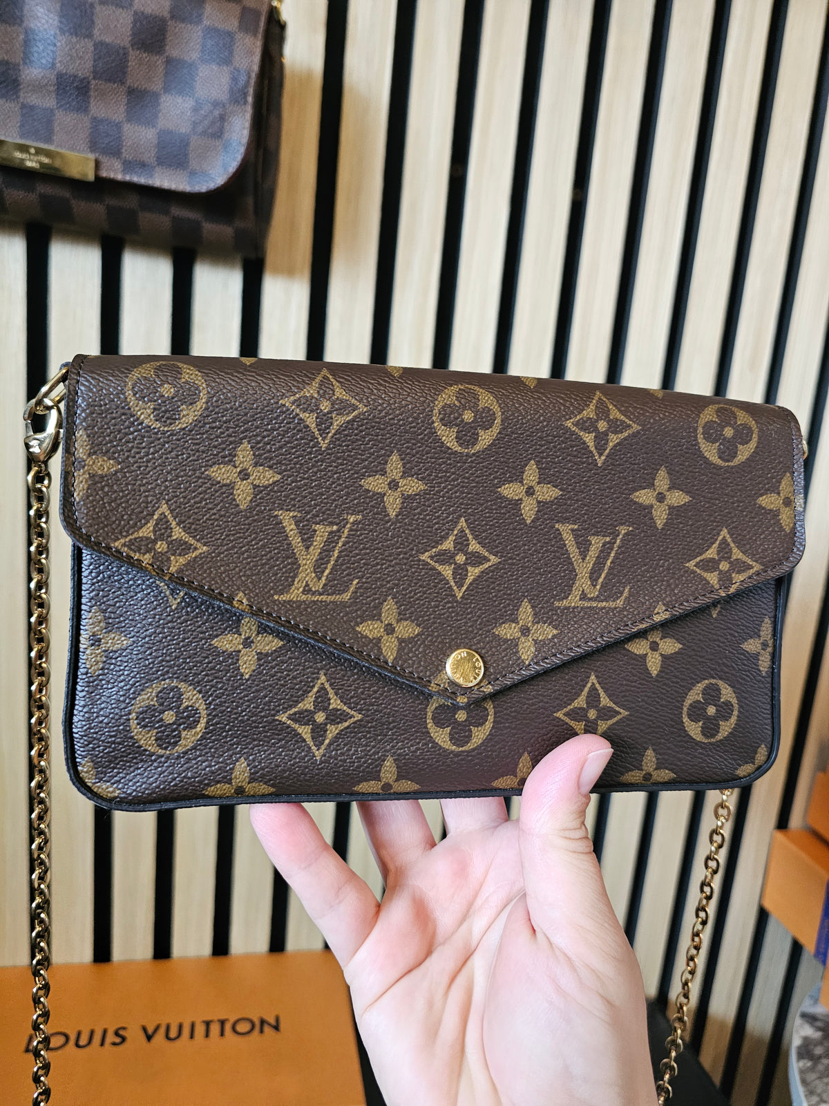 Louis Vuitton - Félicie pochette, monogram kanvas.