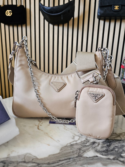 Prada Re-Edition 2005, Nylon - Beige.