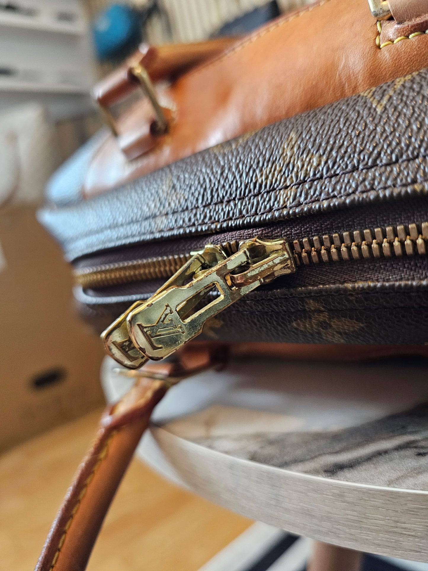 M47270 - Louis Vuitton Deauville bag i monogram kanvas.