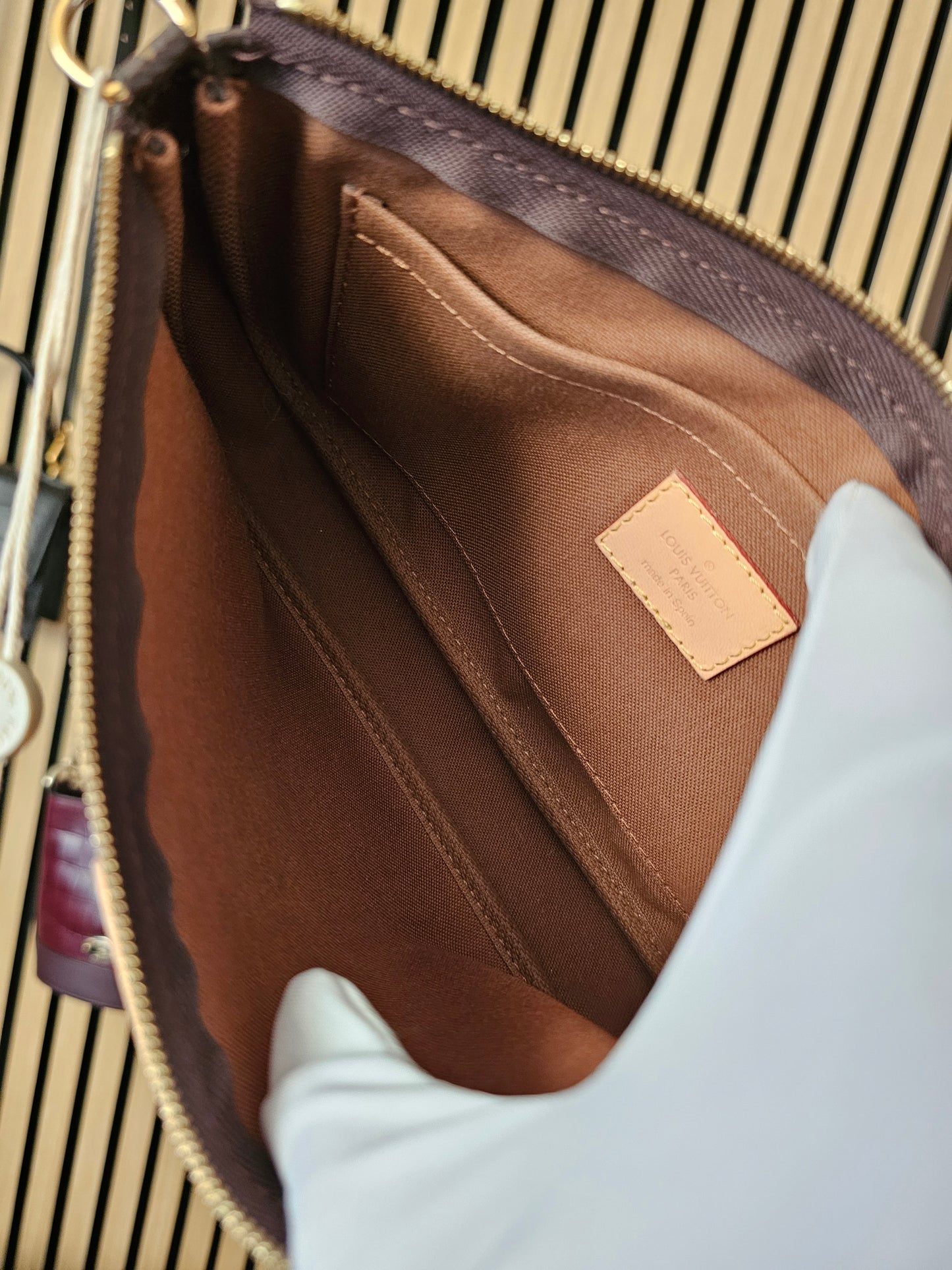 Louis Vuitton pochette accesories, monogram kanvas.
