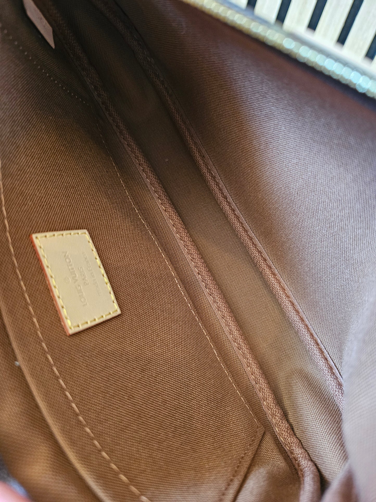 Louis Vuitton pochette accesories MNG kanvas.