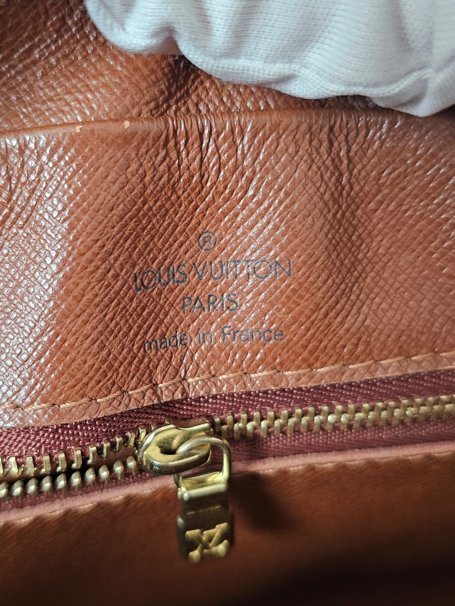 M45244 - Louis Vuitton Nile MM, monogram kanvas.