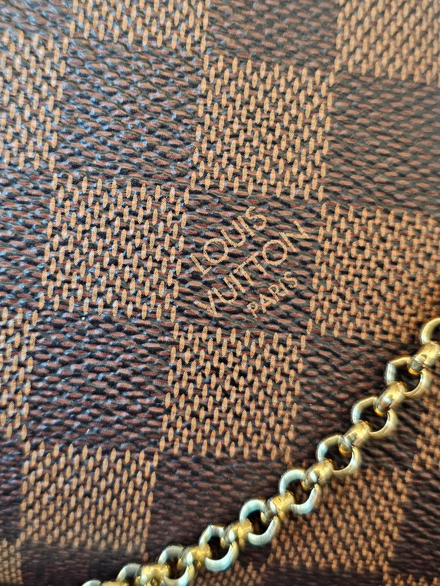 N41129 - Louis Vuitton Favorite MM, damier ebene.