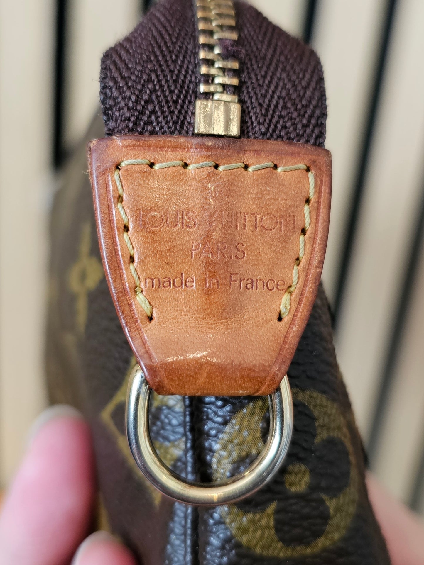 Louis Vuitton small pochette accesories, MNG. Kanvas